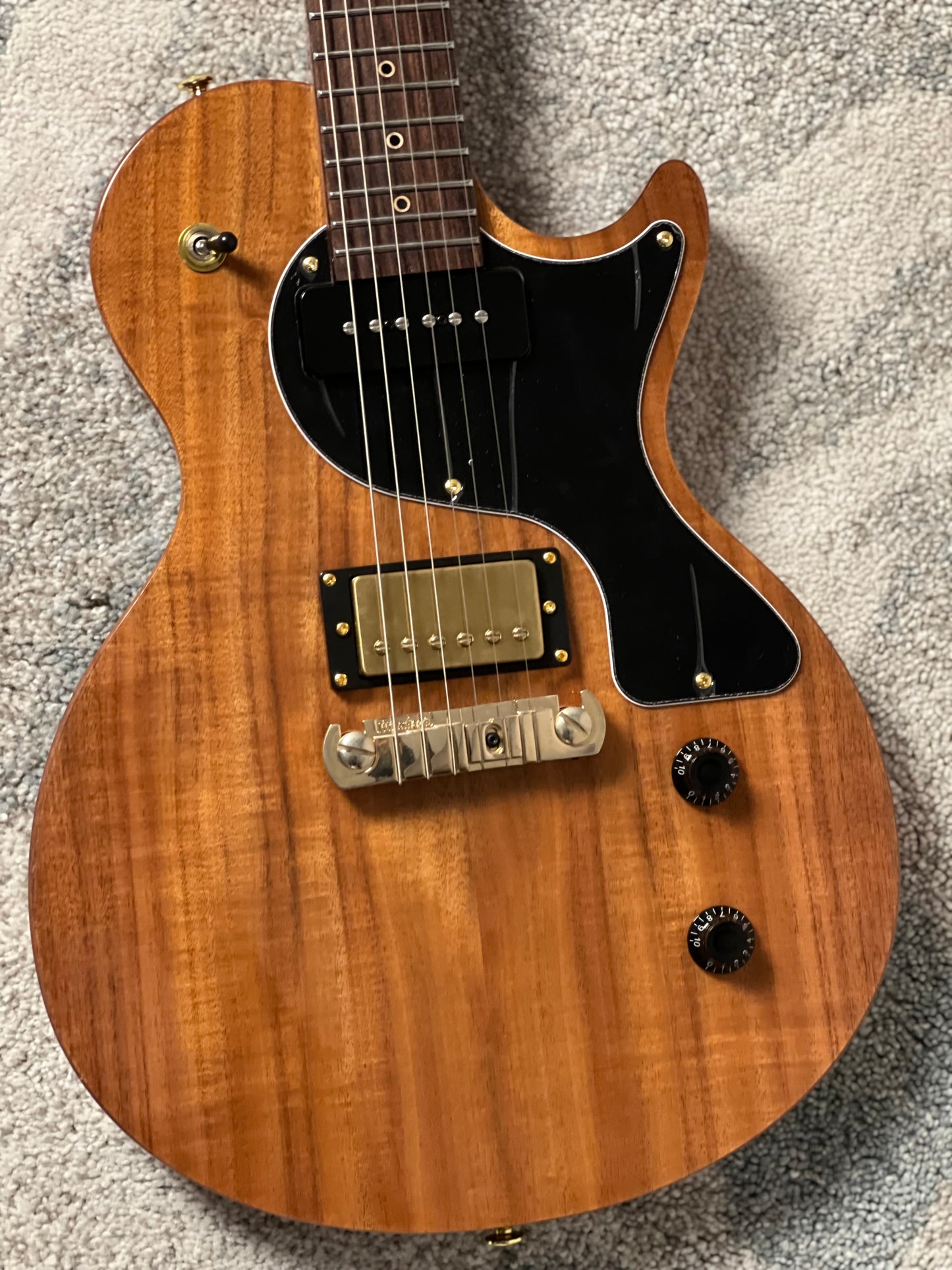Soloking MLP Tribute-I Limited Edition in Natural Mahogany With Gold Hardware