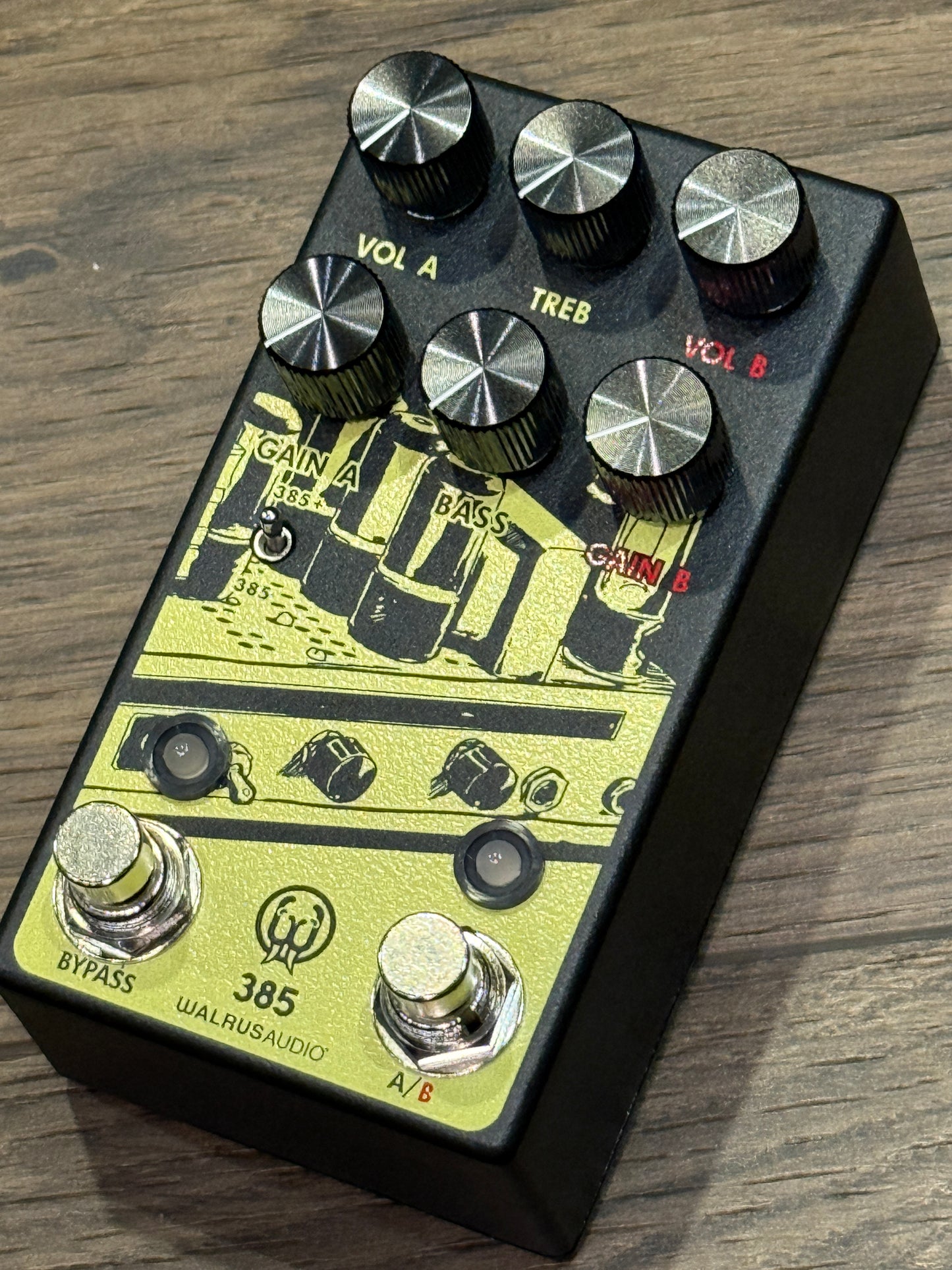 Walrus Audio 385 Overdrive MKII Guitar Effects Pedal in Yellow