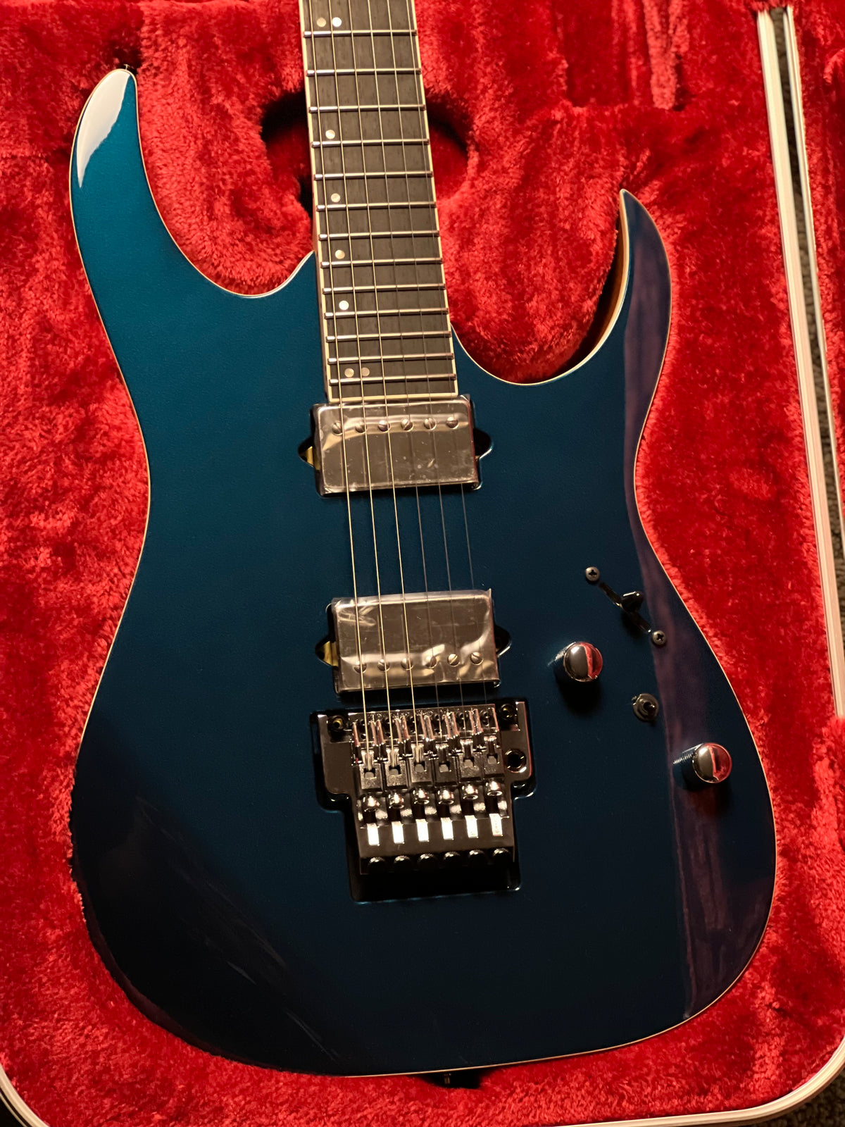 Ibanez Prestige RG5320C in Deep Forest Green Metallic F2615406