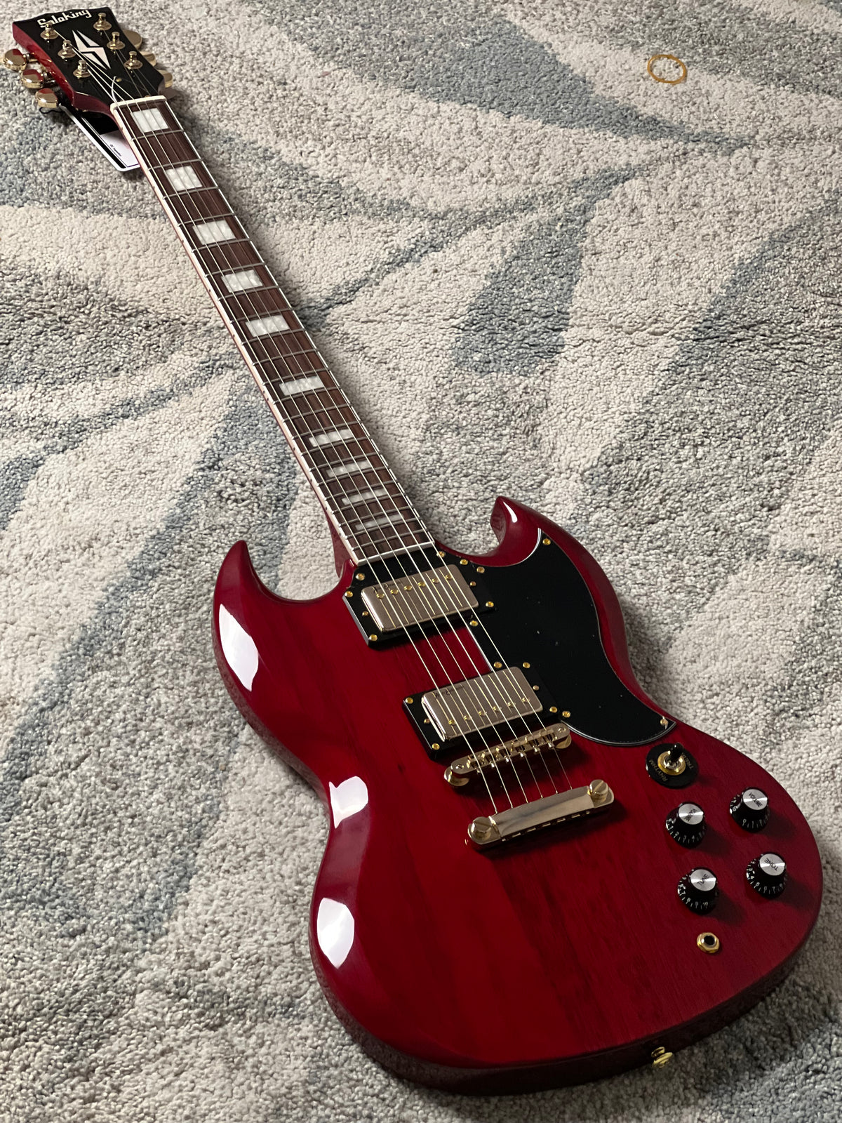 Soloking SG60 MKII in Transparent Red Cherry with Gold Hardware (Altered Headstock)