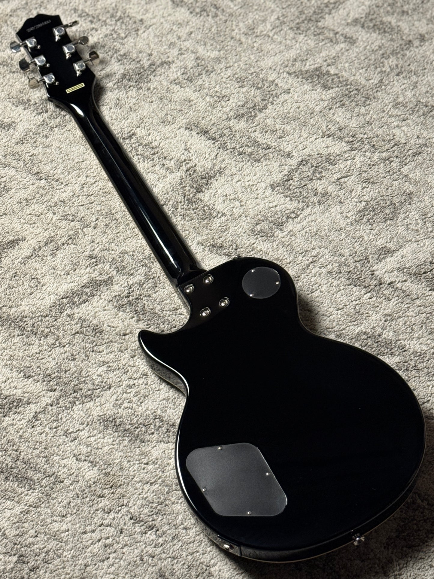Epiphone Les Paul Tribute Plus in Vintage Sunburst