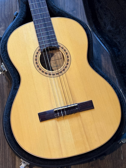 Manuel Rodriguez Caballero 10 Cutaway Nylon String Acoustic-Electric Guitar Natural with Case S/N 08800 (USED)