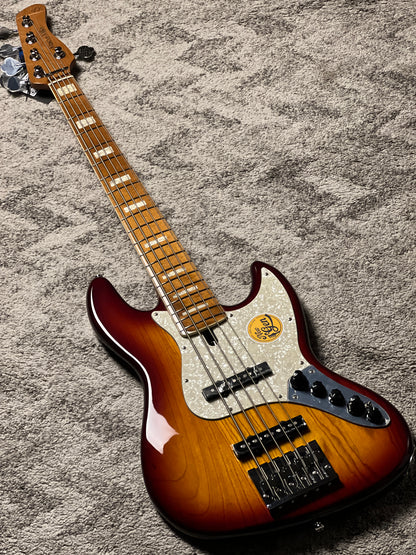 Sire Marcus Miller V8 5-string Swamp Ash Bass Guitar in Tobacco Sunburst