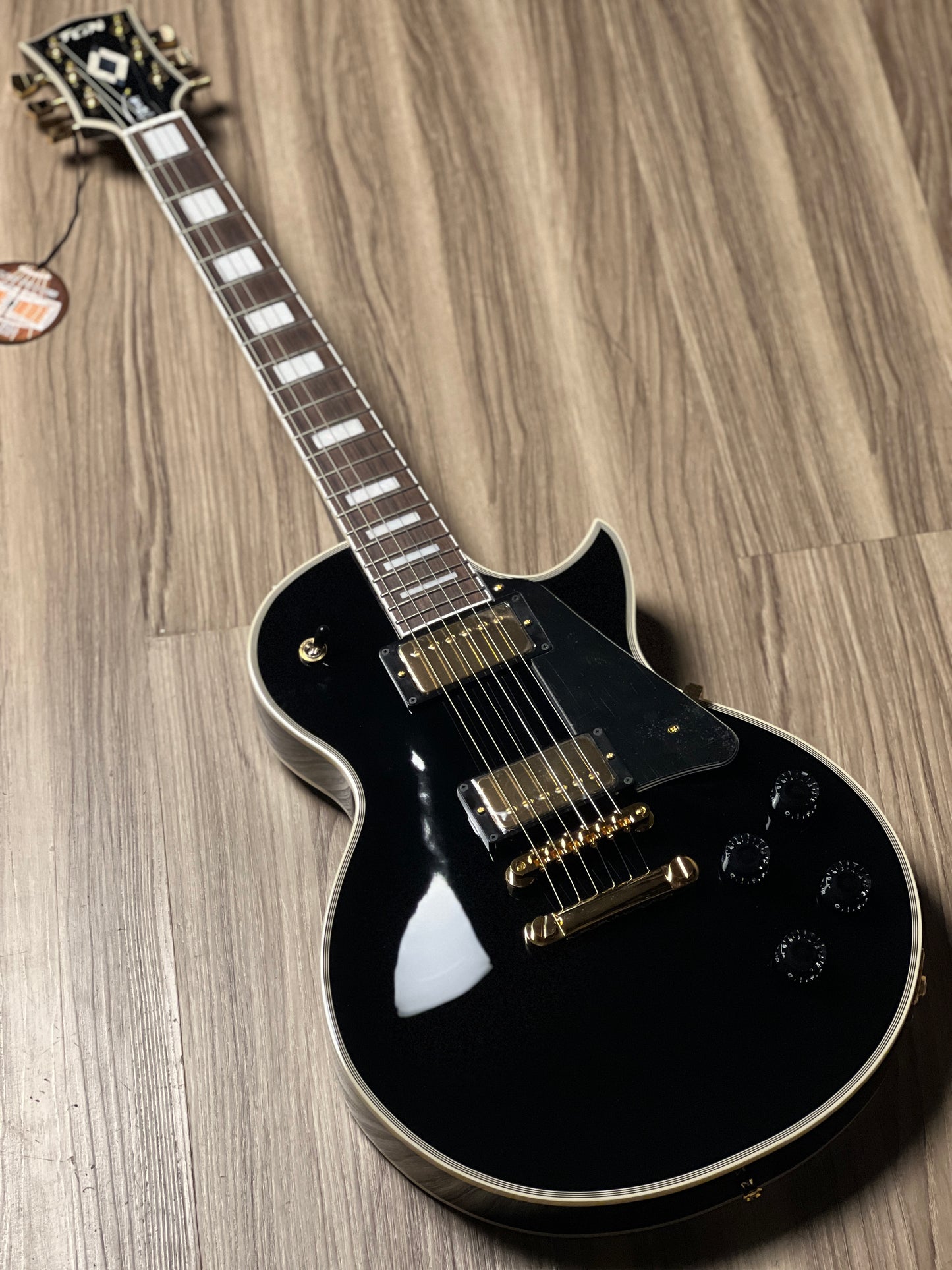 Fujigen FGN Neo Classic NLC10RMP in Black J240237