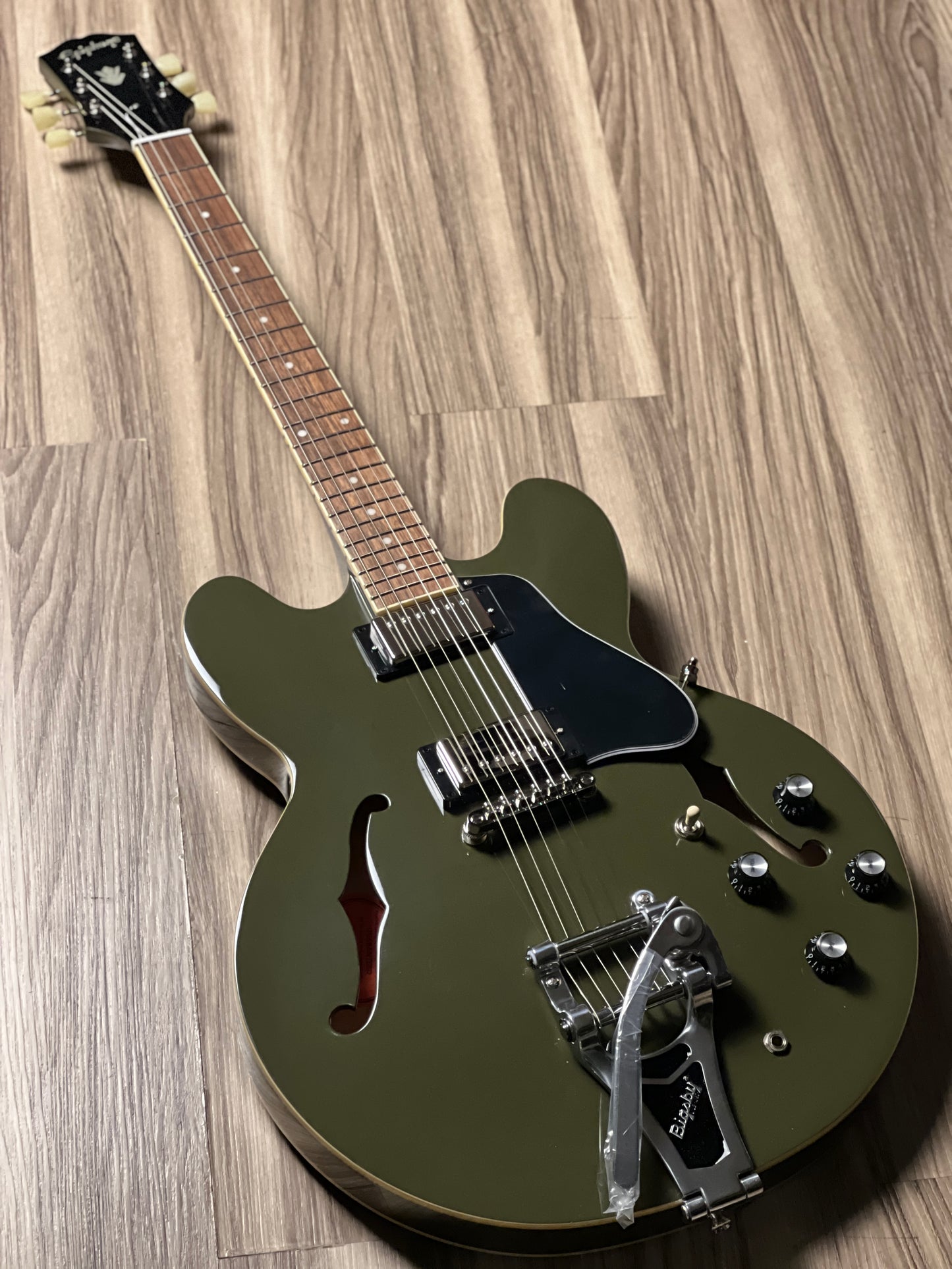Epiphone ES-335 Bigsby in Olive Drab w/Premium GigBag