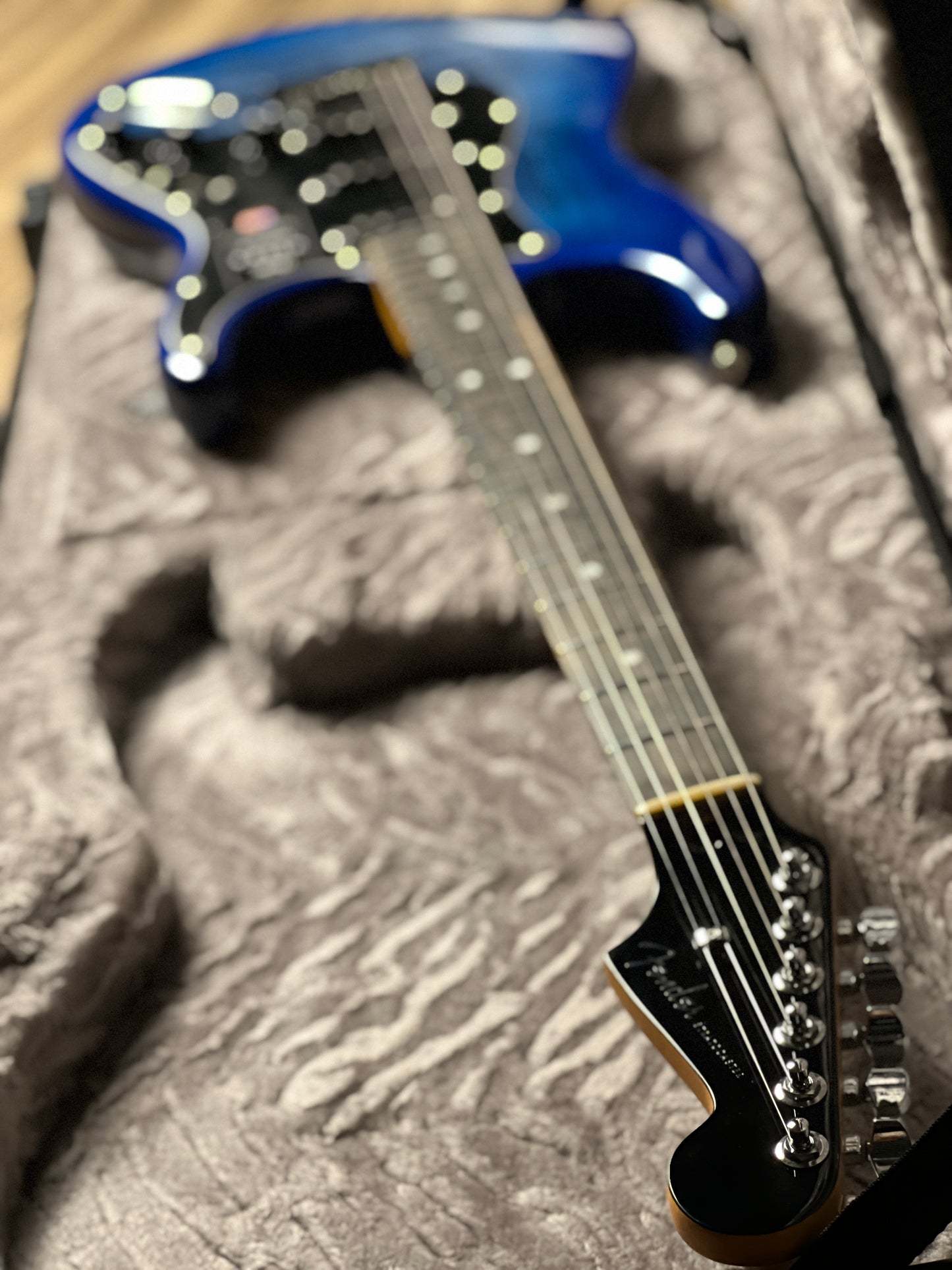 Fender American Ultra Limited Edition Stratocaster with Ebony FB in Denim Burst US23002770