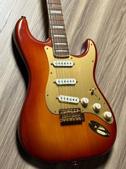 Squier 40th Anniversary Gold Edition Stratocaster in Sienna Sunburst (USED) ISSK21006456