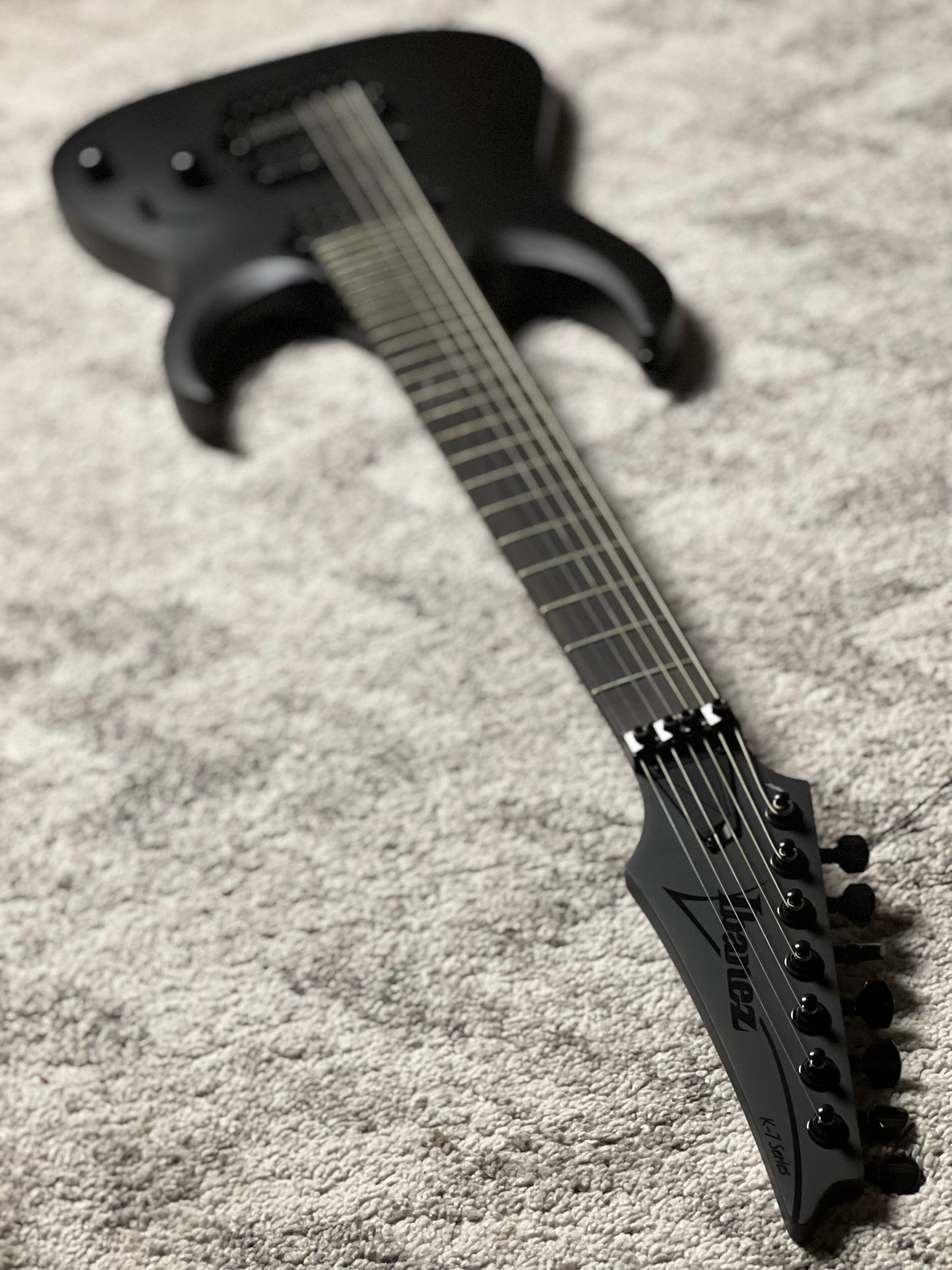 Ibanez K7YIN James 'Munky' Shaffer Signature 7-String in Matte Black 251008465