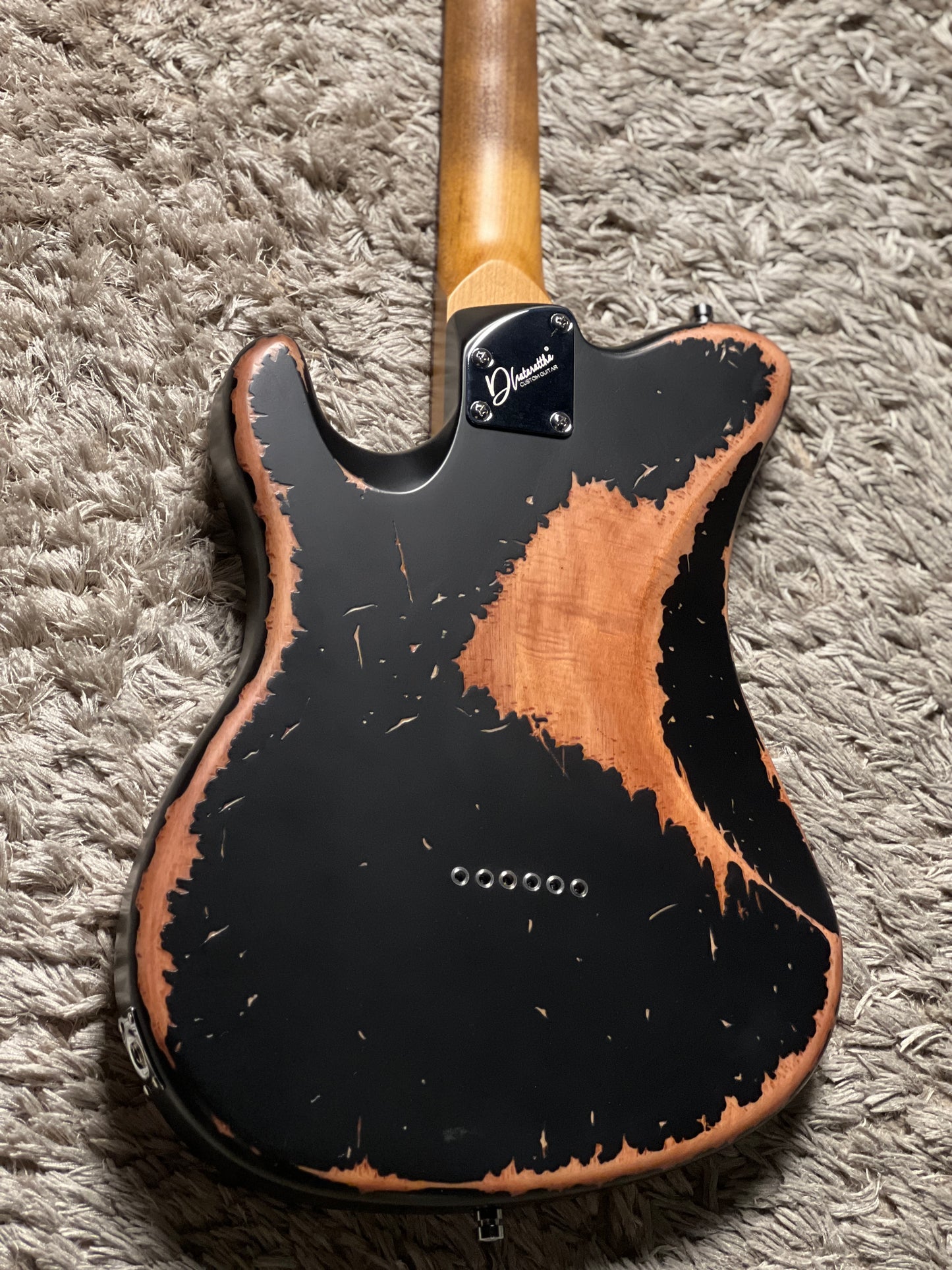 Dhatarattha Performance DTL in Black Over Sunburst with RW FB and Nitrocellulose Lacquer Relic