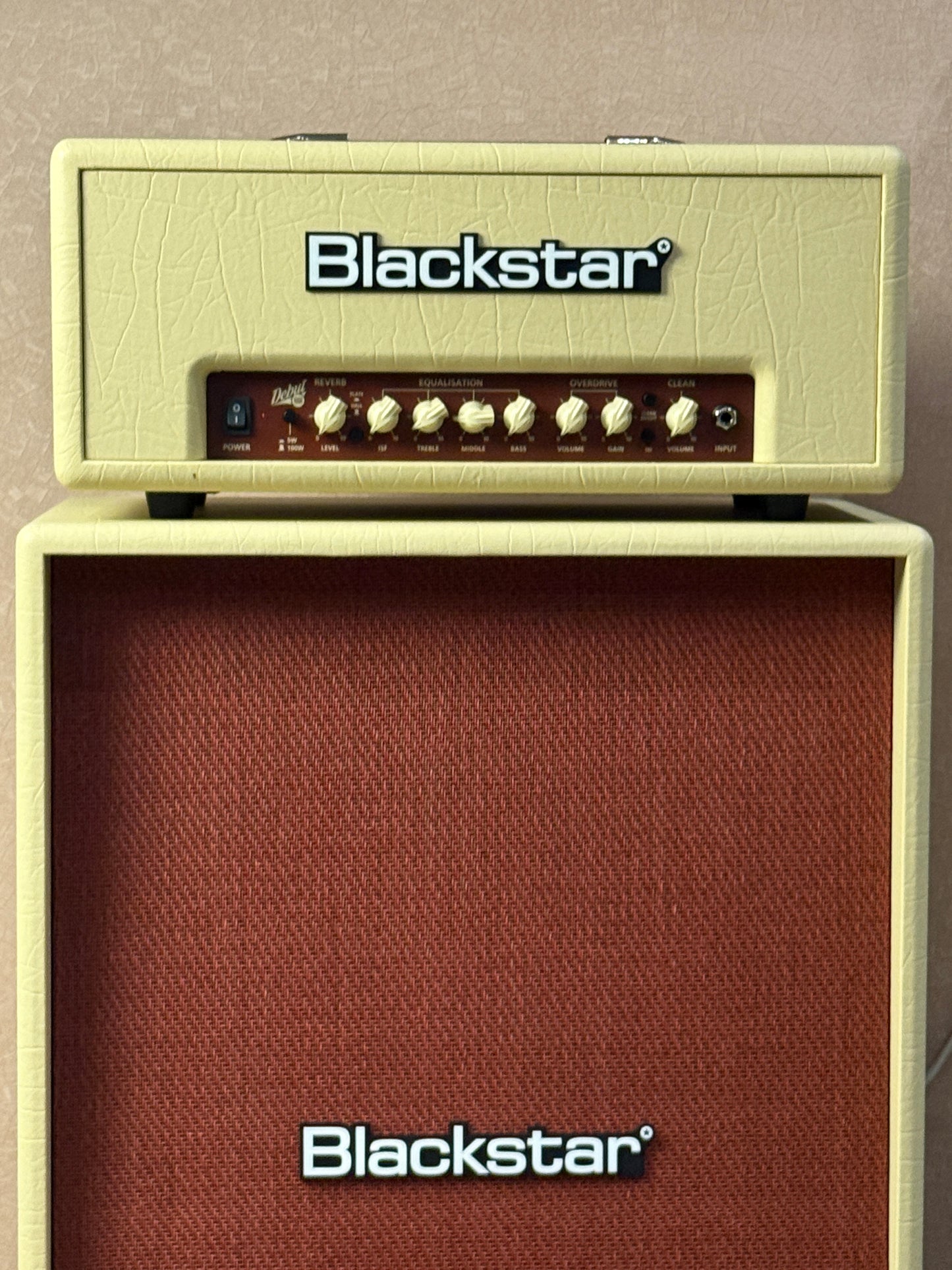 Blackstar Debut 100HR Head + Blackstar Debut 212V Vertical 100W 2 x 12 inch Cabinet in Cream