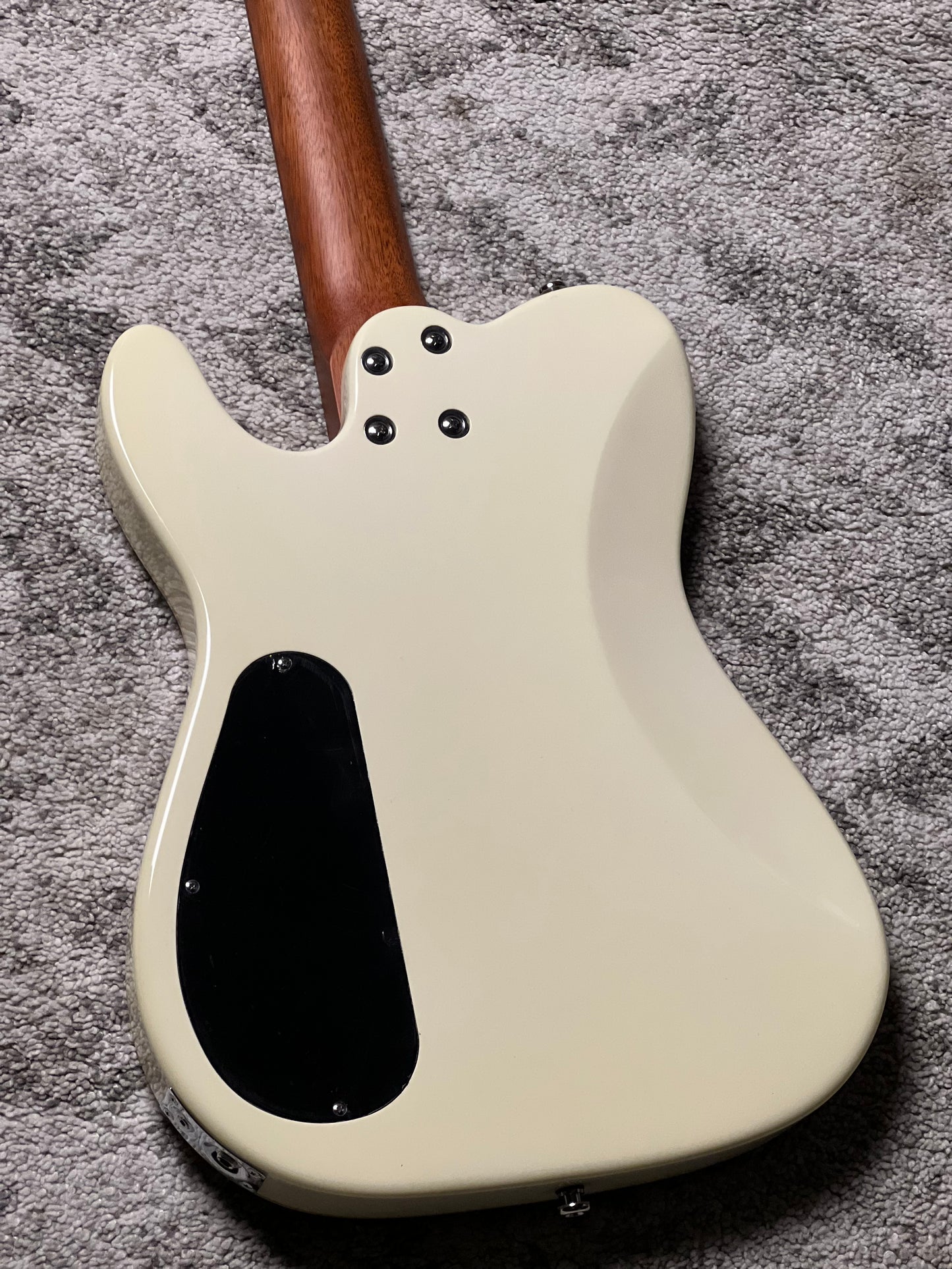 SQOE Spain SEGD-600 Nylon Electric Guitar with Piezo in White