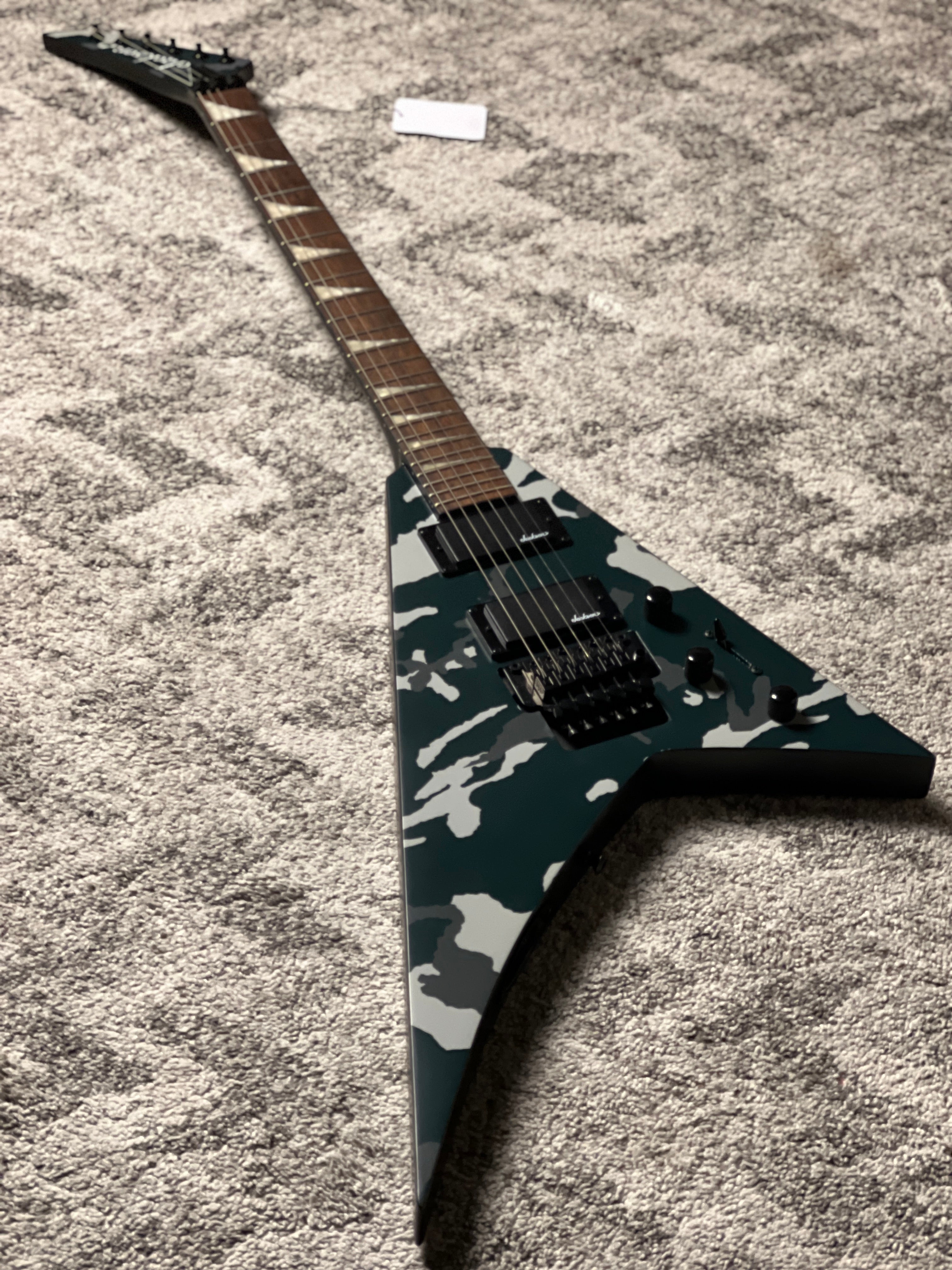 Jackson X Series Rhoads RRX24 With Laurel FB in Black Camo (USED