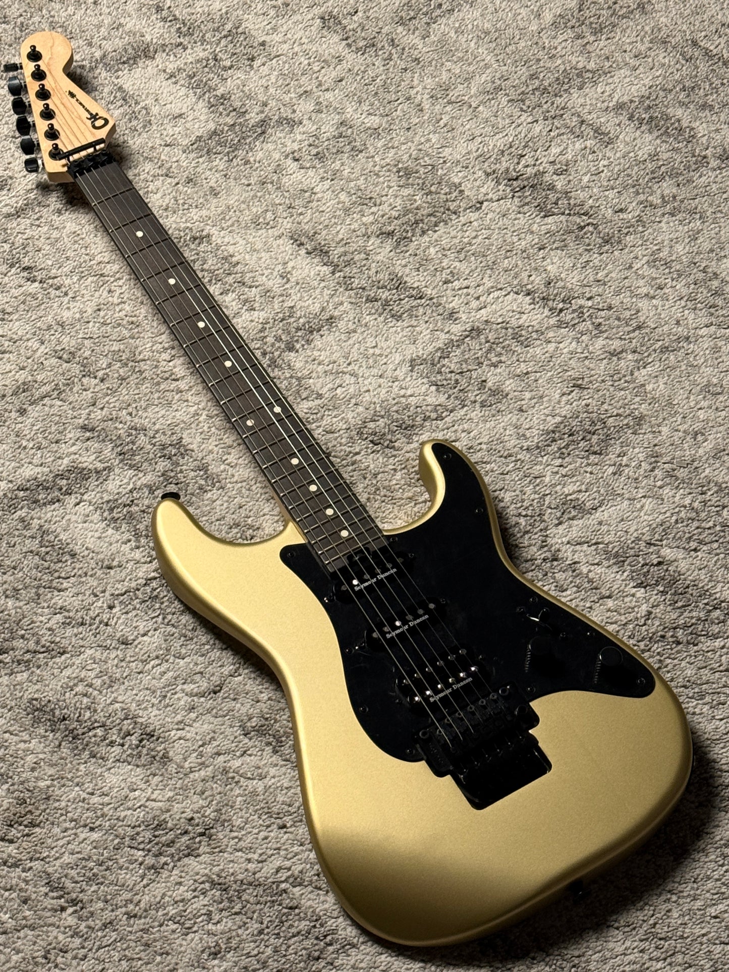Charvel Pro-Mod So-Cal Style 1 HSS FR E with Maple FB in Pharaoh Gold