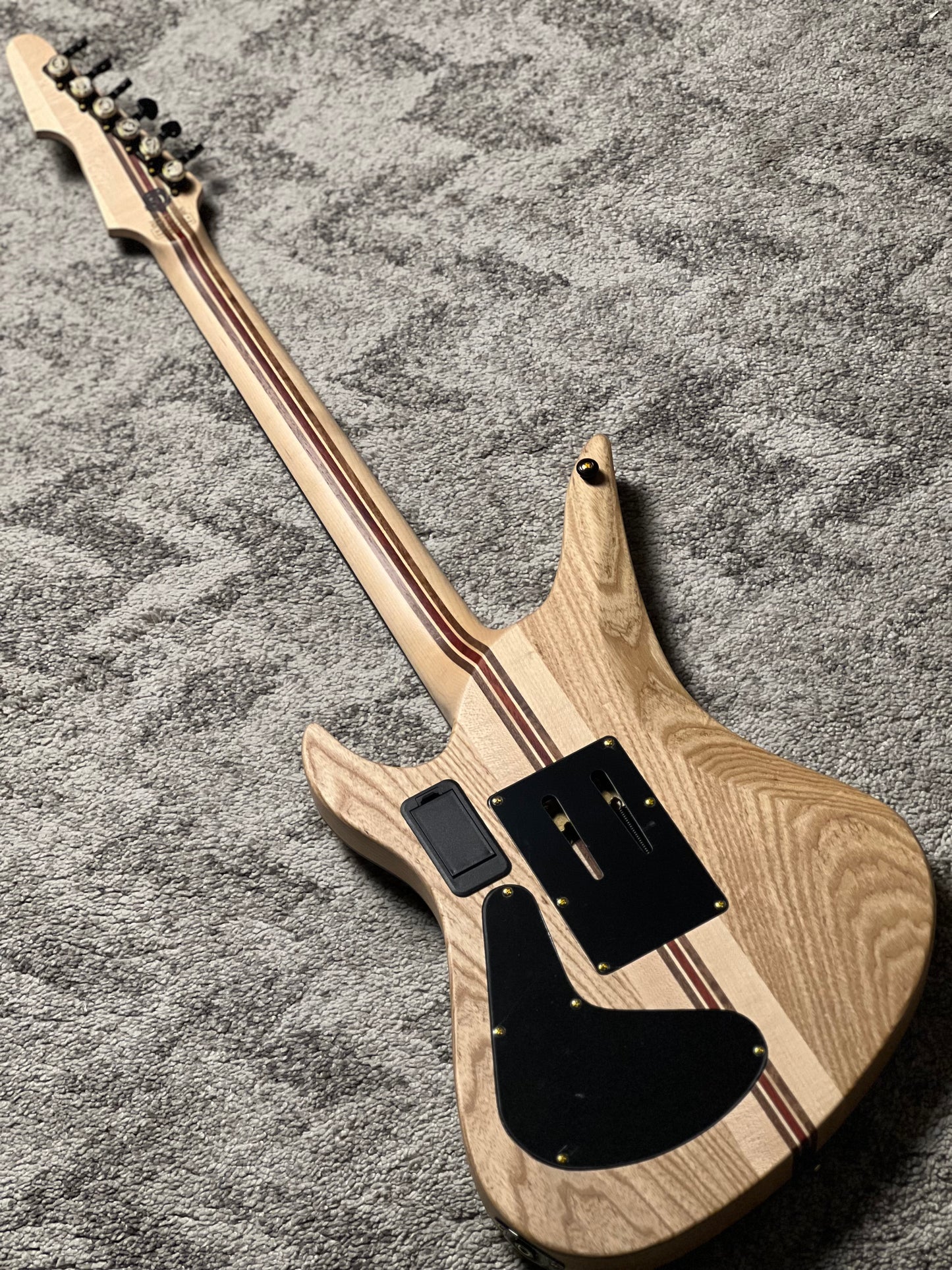 Schecter Avenger FR-S 50th Anniversary in Gold Burst