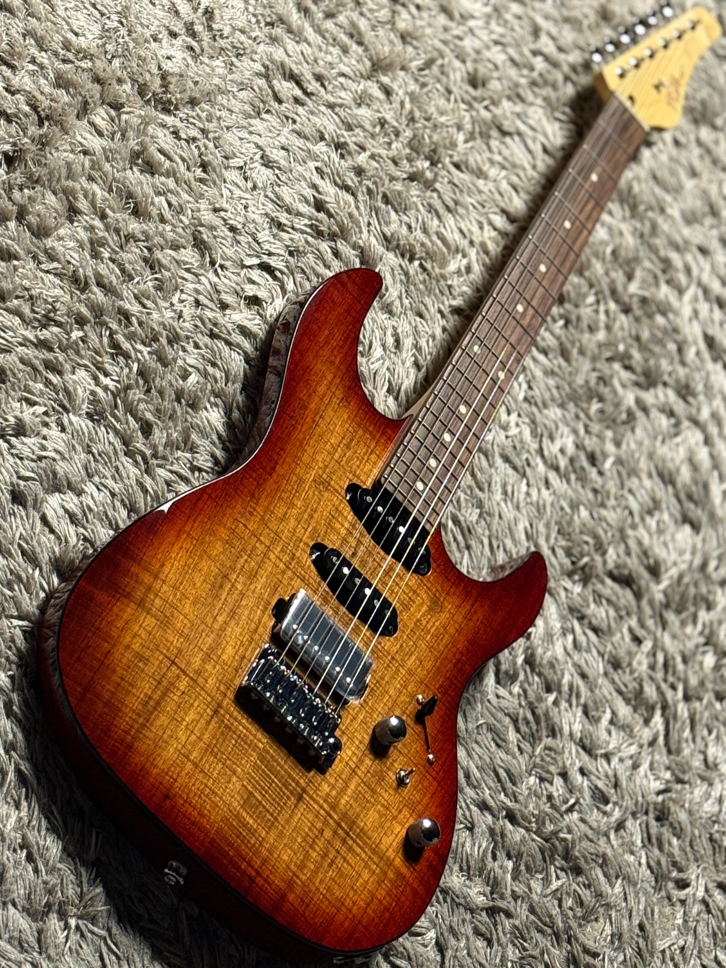Fujigen FGN Odyssey Series J Standard JOS2-DU-EW2-R/KNB in Koa Natural Burst