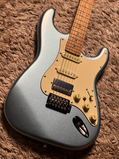 SQOE SEST600 HSS Roasted Maple Series in Ice Blue Metallic