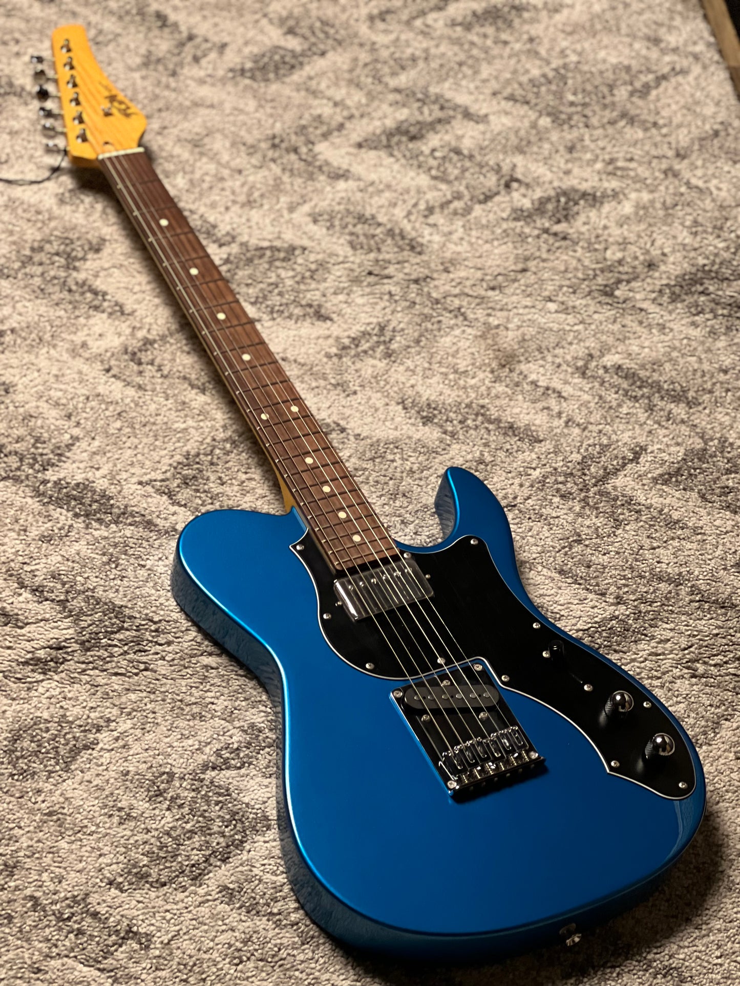 Fujigen FGN Boundary Iliad BIL2-R-HS/SLM in Sapphire Blue Metallic