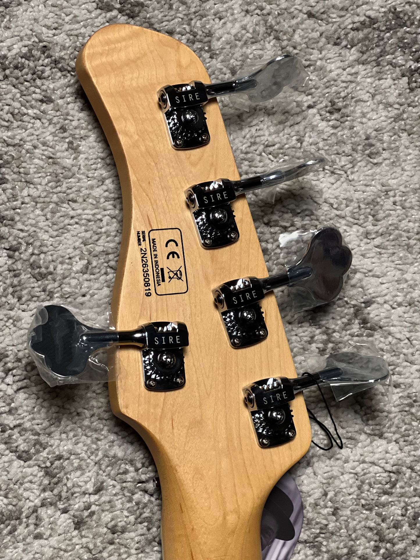 Sire Marcus Miller Bass V7 ALDER-5 String 2nd Generation in Tobacco Sunburst