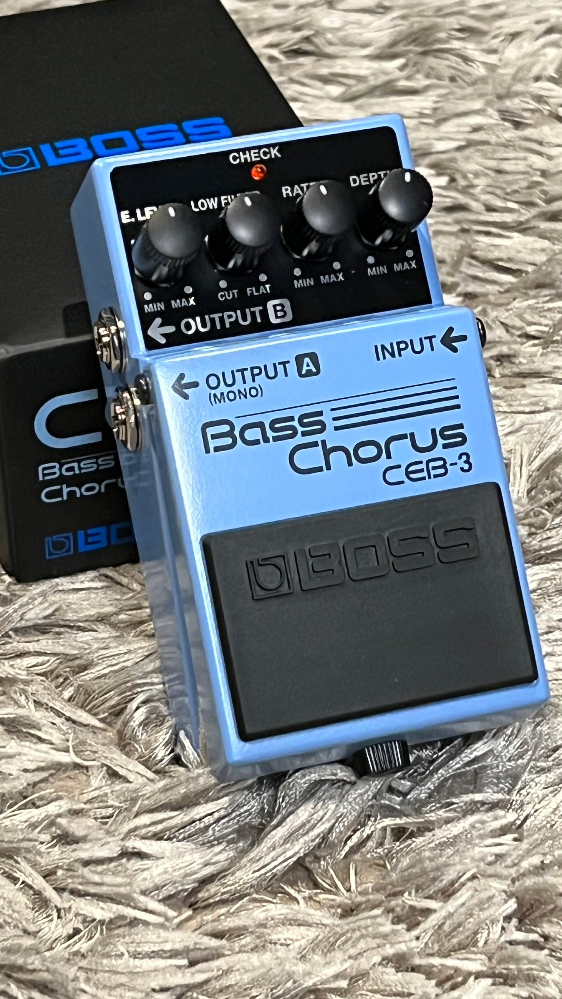 Boss CEB-3 Bass Chorus Pedal –