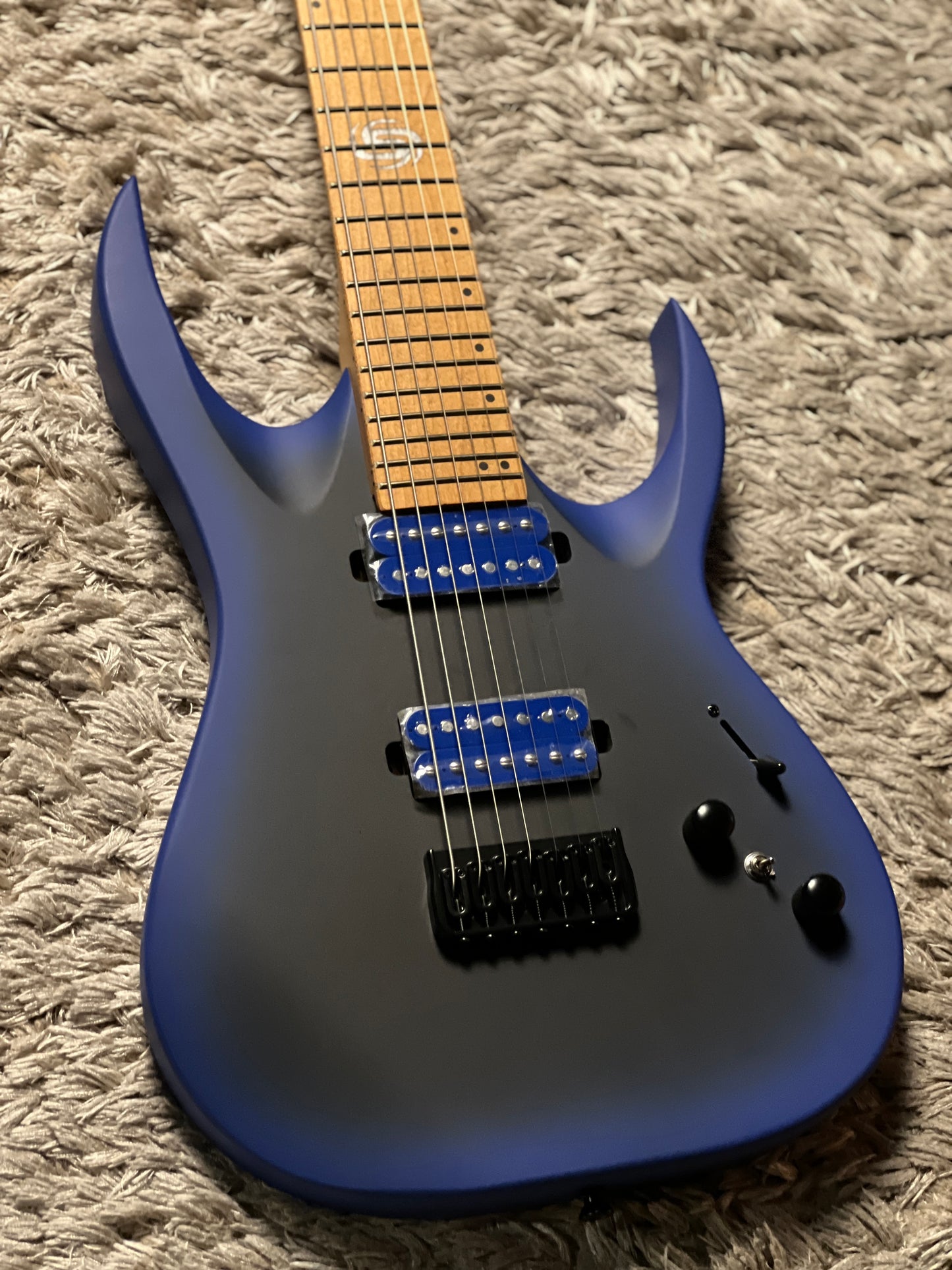 SQOE SEIB7S 7 String in Satin Neon Blue