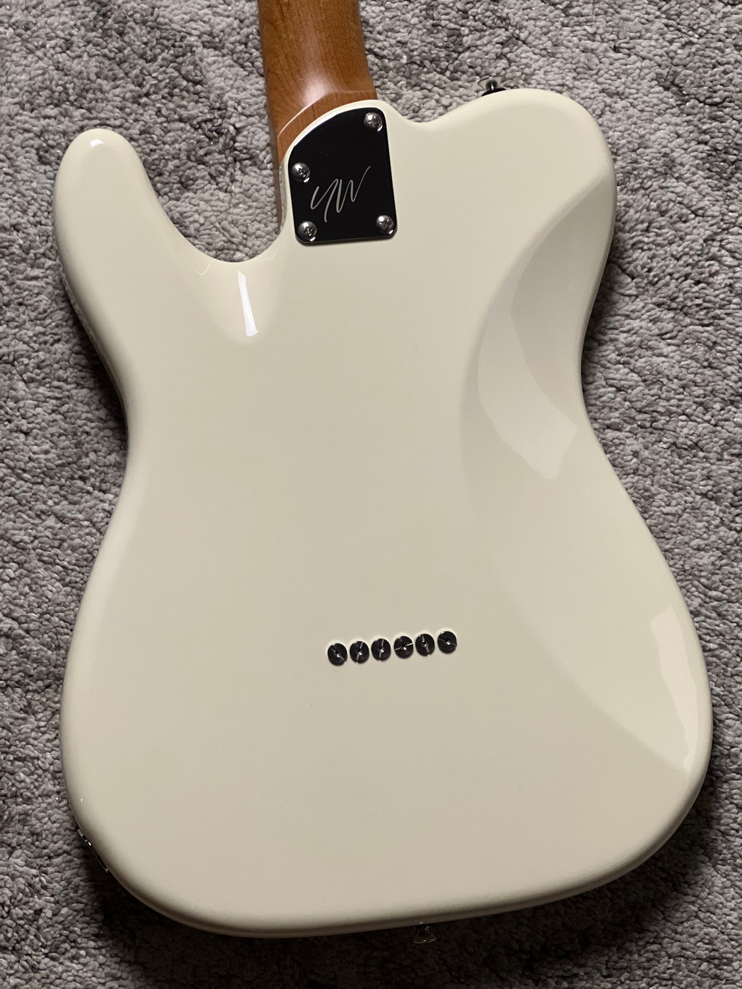 UW GuitarWorks Vintage Custom in Vintage White