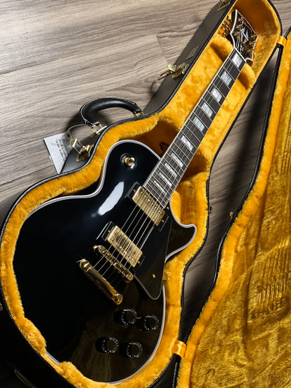 Gibson Les Paul Custom w/Ebony Fingerboard Gloss in Ebony w/Case CS 403244