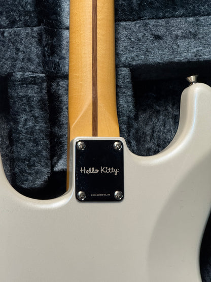 Fender Japan Limited Edition Hello Kitty Stratocaster with Case