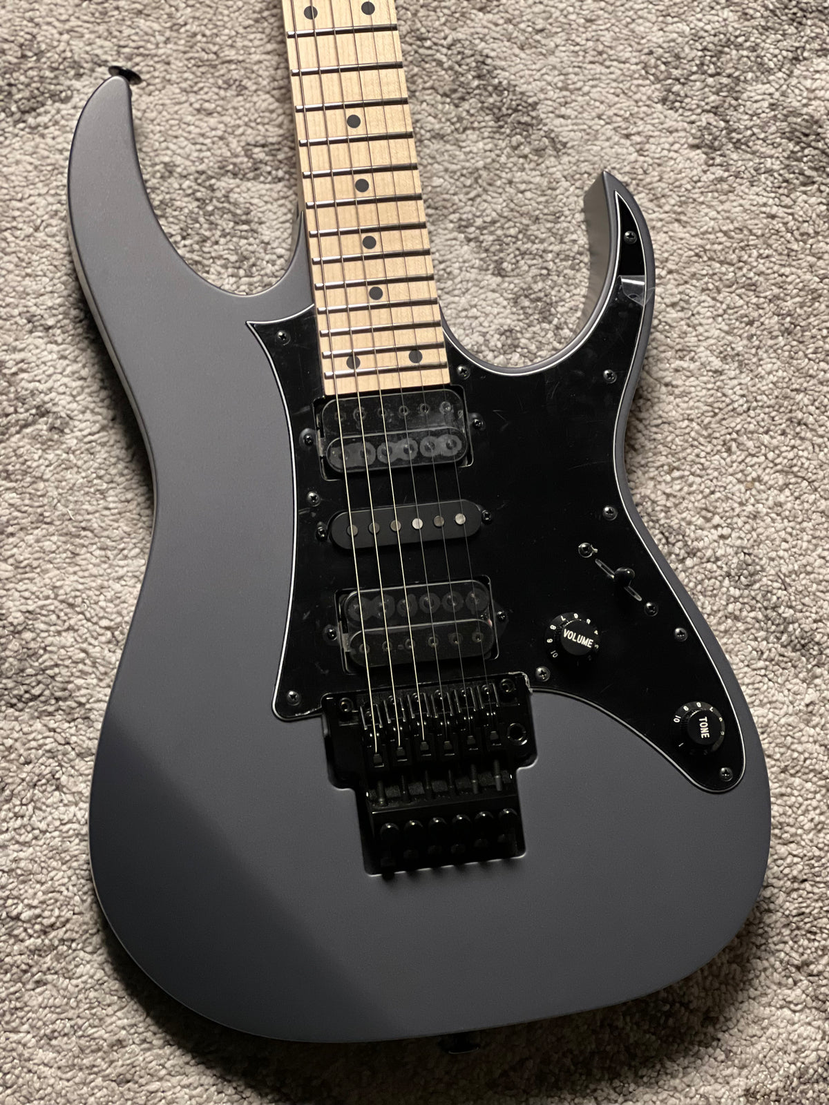 Ibanez RG550-GRF in Black Flat
