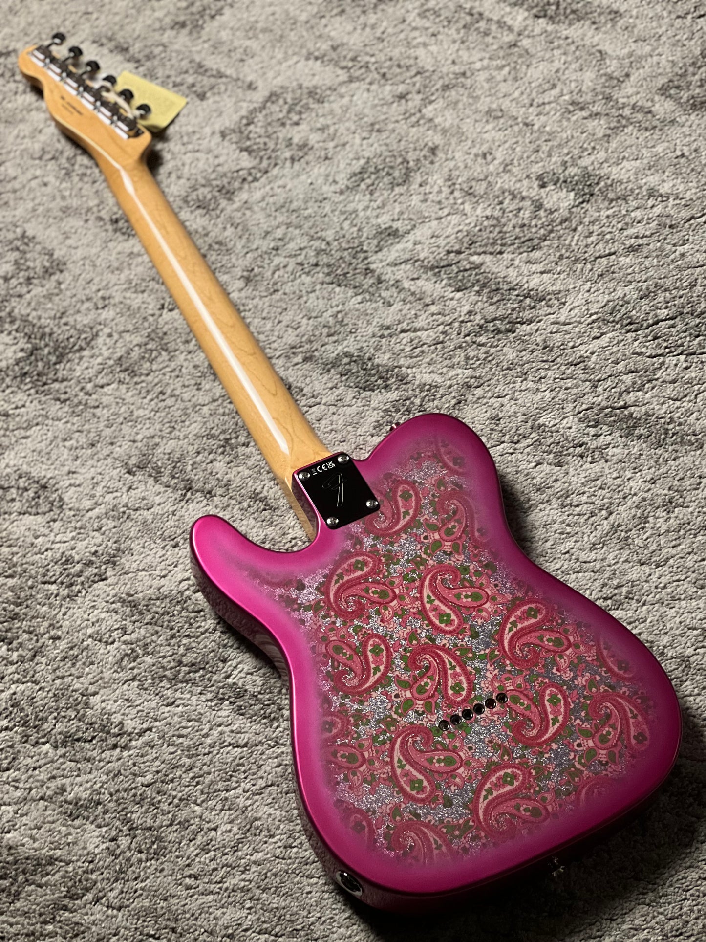 Fender MIJ Limited Telecaster with Maple FB in Pink Paisley JD25024865