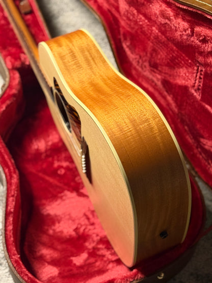 Gibson Acoustic '30s J-35 Acoustic electric in Faded Natural