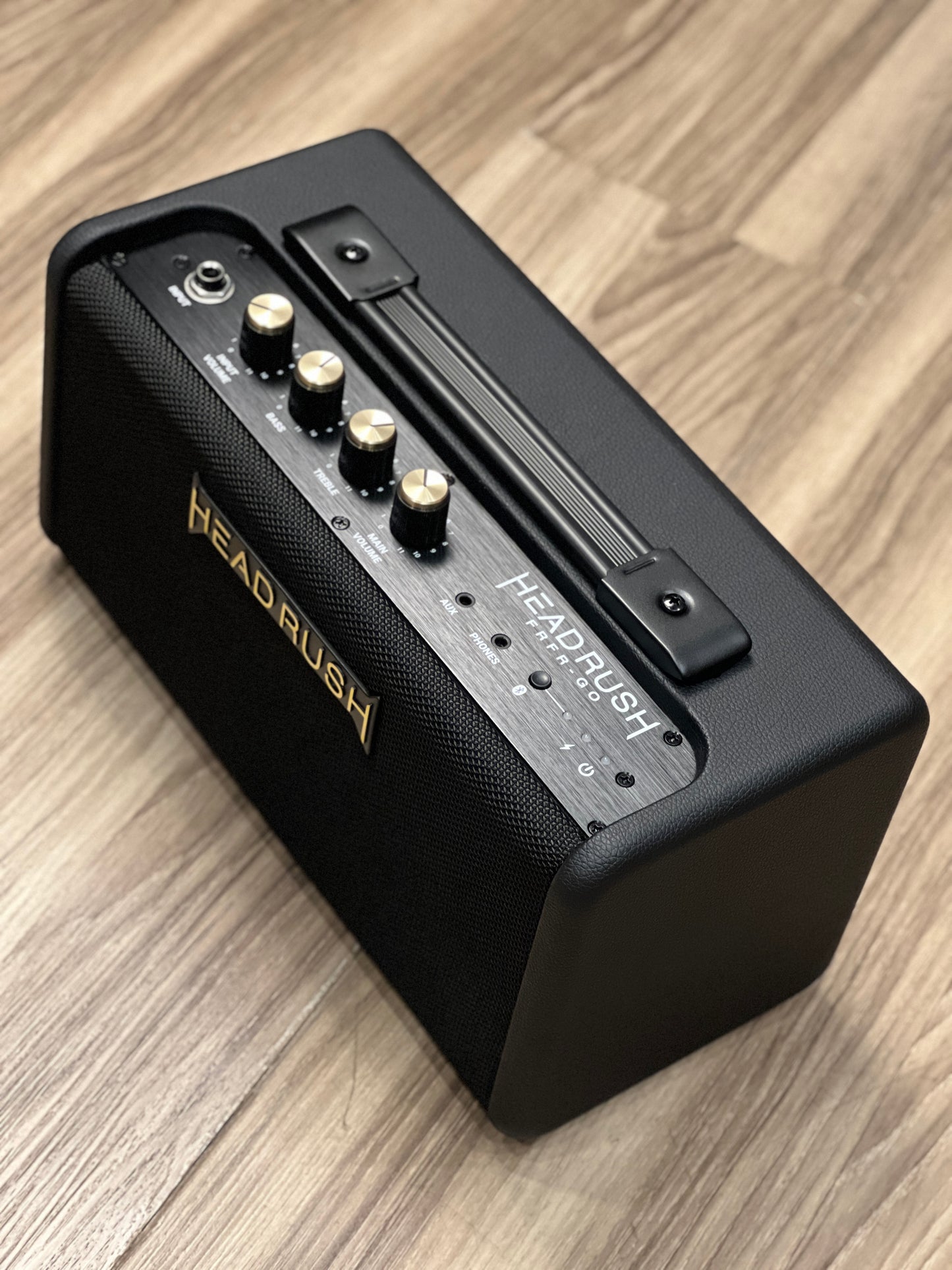 HeadRush FRFR Go 30-watt 2 x 3-inch Desktop Amplifier in Black