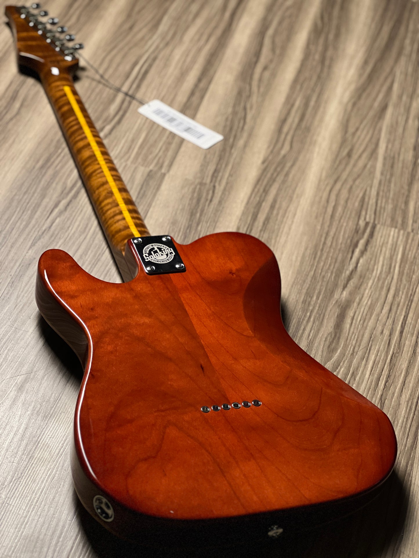 Soloking MT-1 FM 22 Artisan FMN with Roasted Flame Maple Neck in Amber