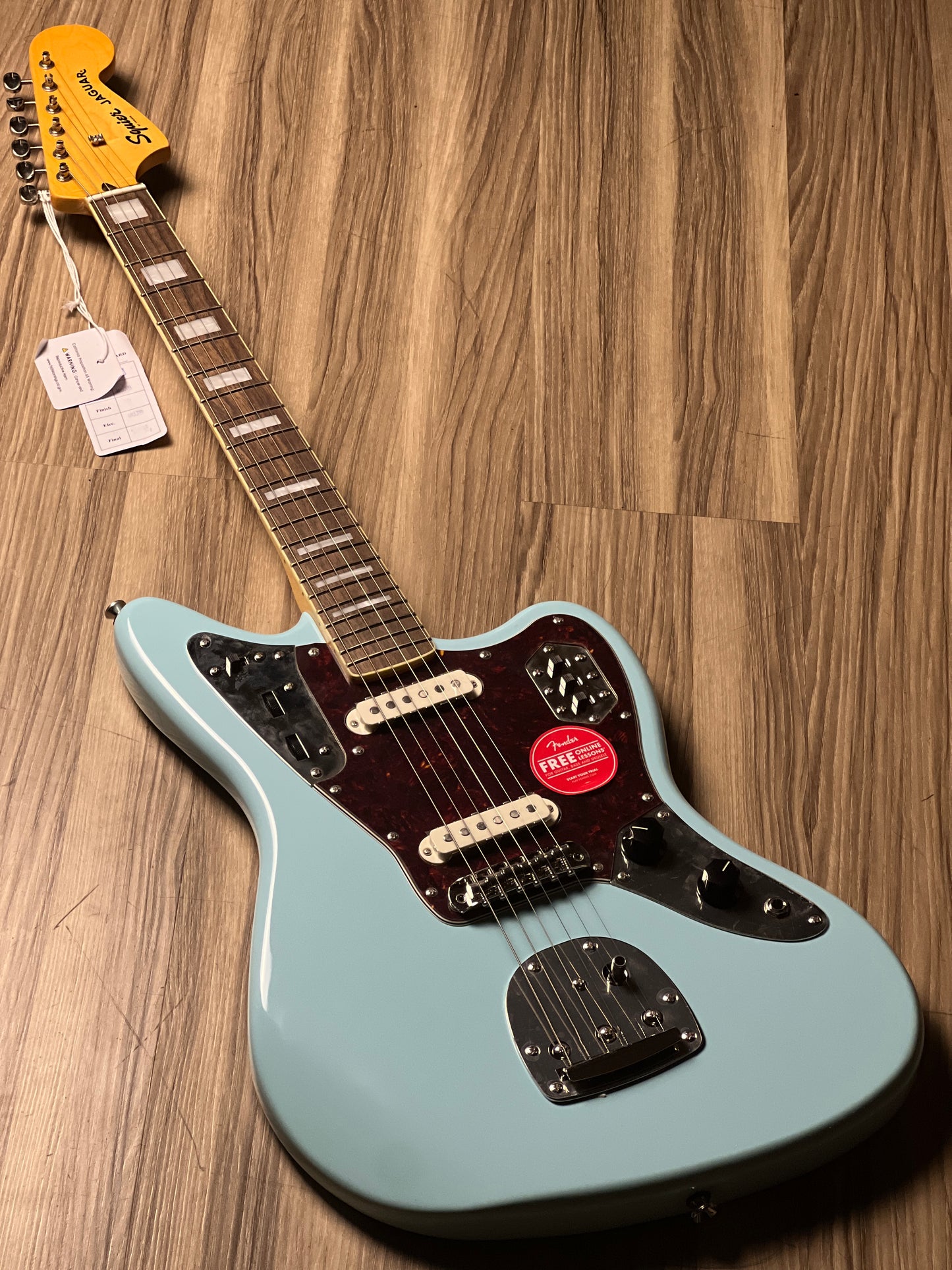 Squier FSR Classic Vibe 70s Jaguar with Laurel FB in Daphne Blue