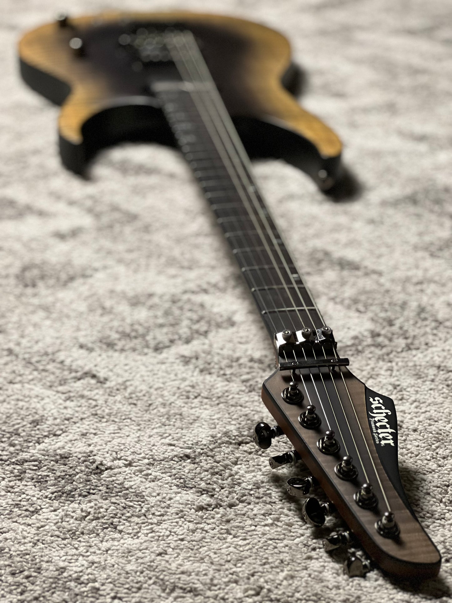 Schecter Banshee Mach-6 FR-S in Fallout Burst W21080141