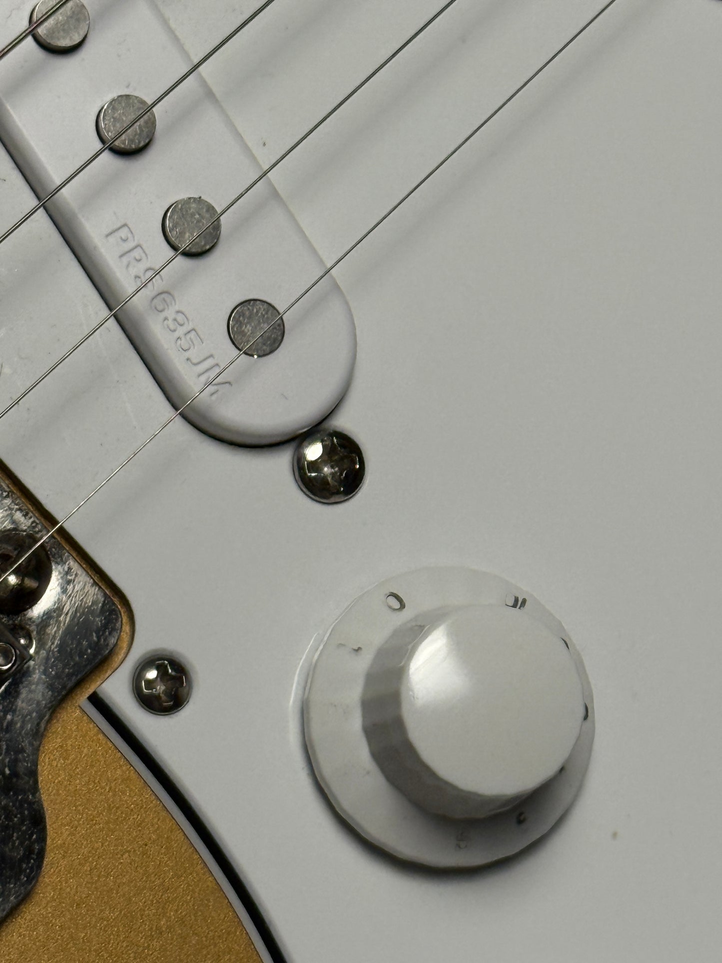 PRS Silver Sky in Golden Mesa with Rosewood Fingerboard (USED) 190286366