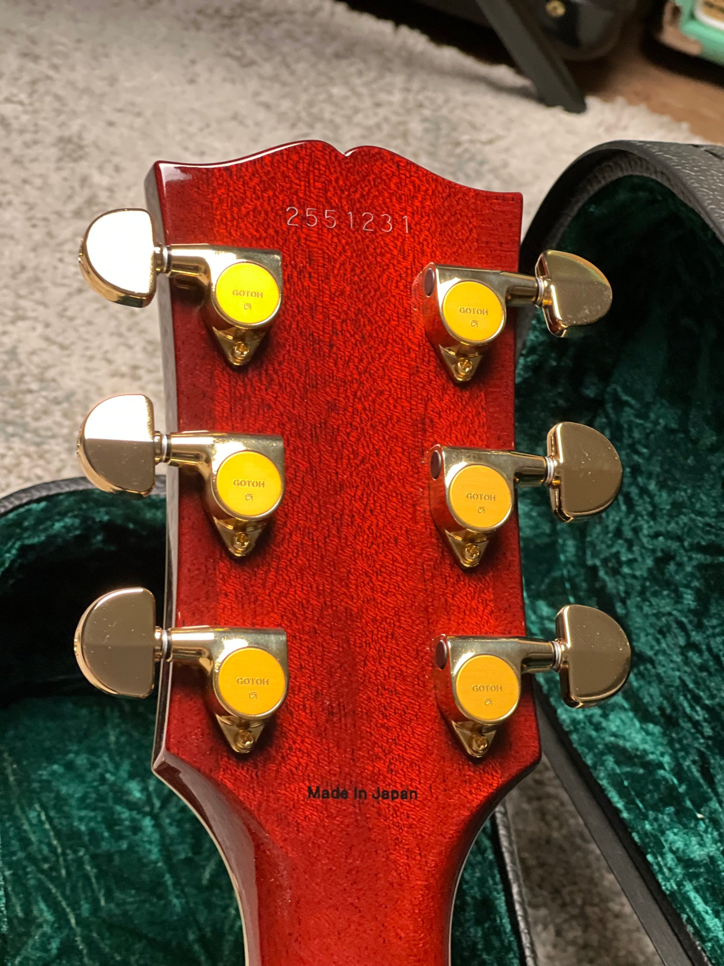 Tokai Love Rock Japan LC-101S-F VF in Violin Finish 2551231