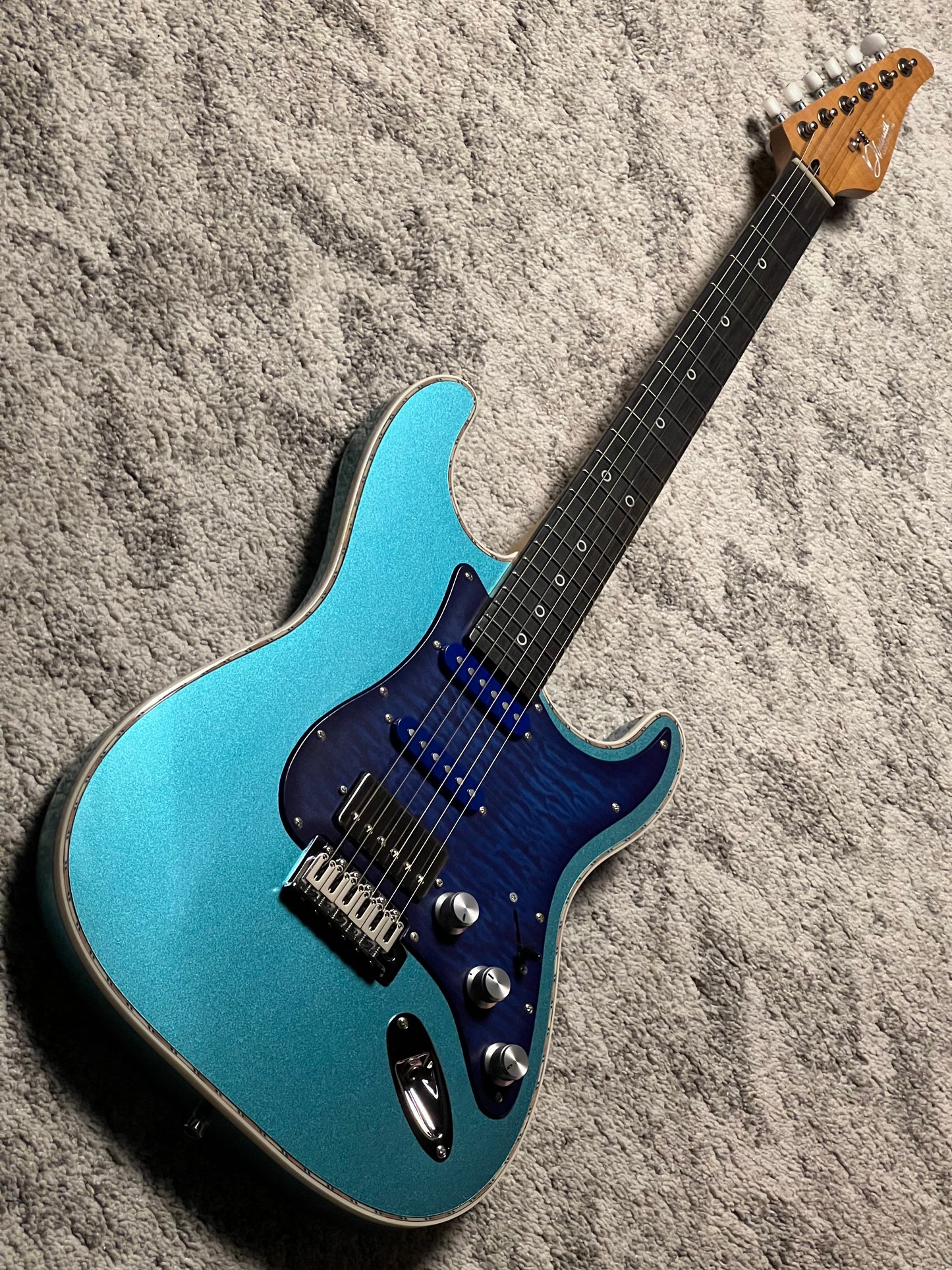 Dhatarattha Custom DST HSS in Ocean Turquoise Metallic with Rosewood FB and Quilt Pickguard