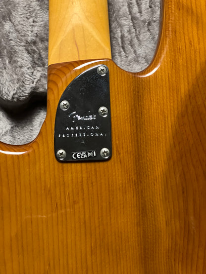 เบส Fender American Professional II Jazz Bass พร้อม Maple FB สี Roasted Pine