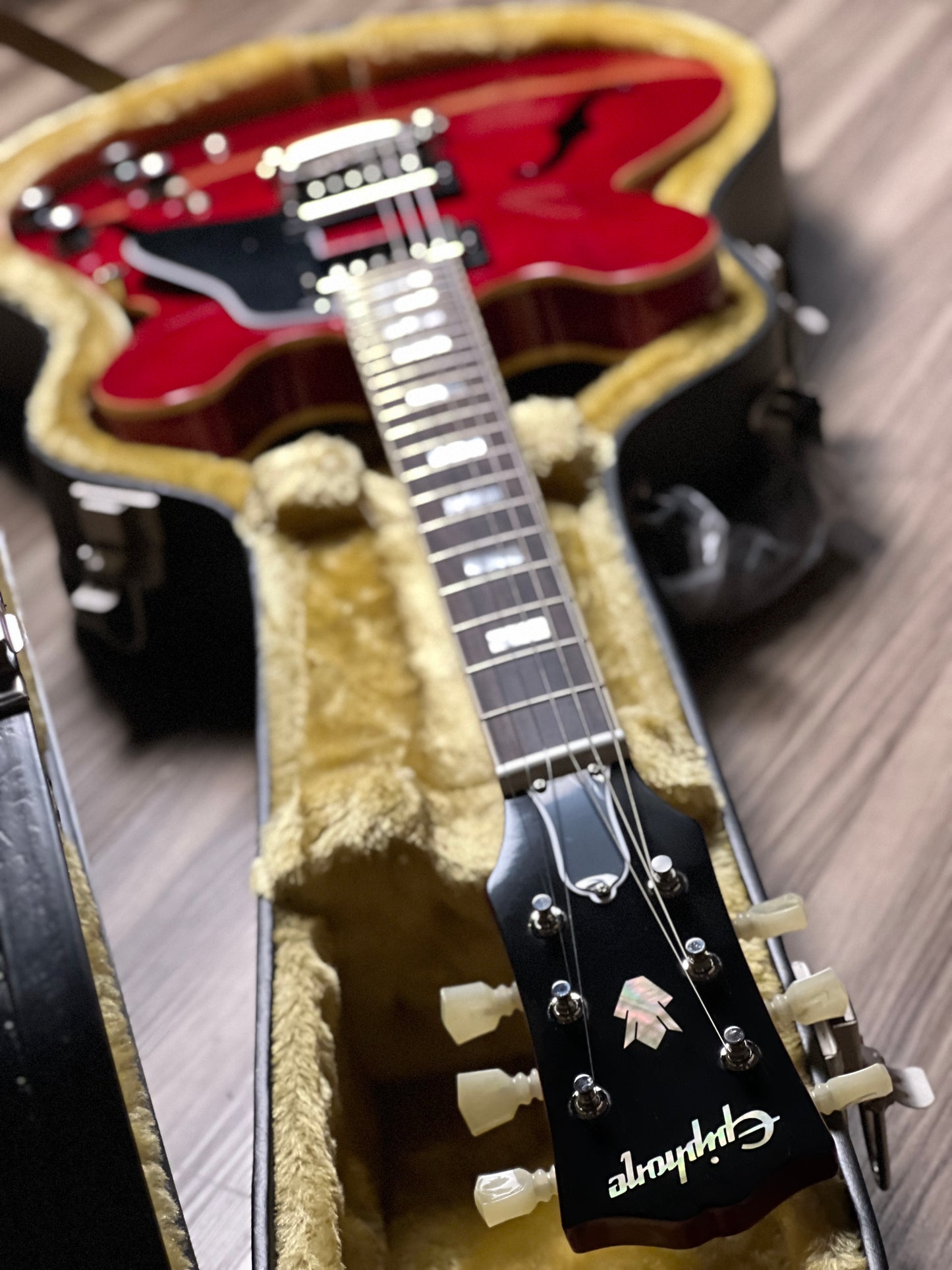 Epiphone 1962 ES-335 Reissue Sixties in Cherry w/Case 25011511686