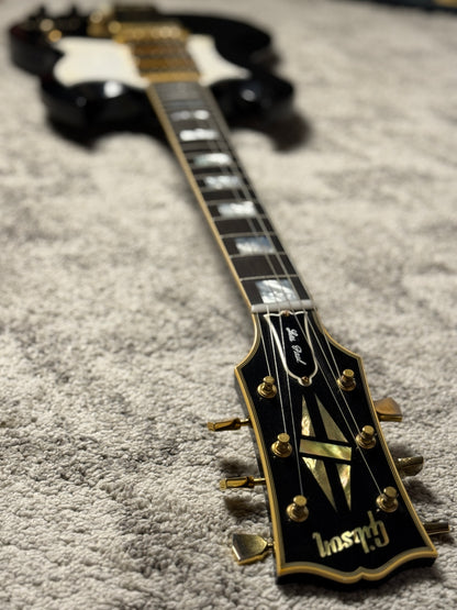 Gibson Custom Shop SG Custom 3-Pickup with Long Maestro Vibrola VOS in Ebony with case 000711