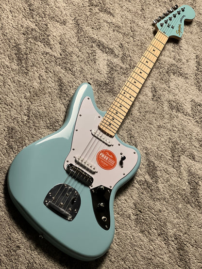 Squier FSR Affinity Series Jaguar with Maple FB in Daphne Blue