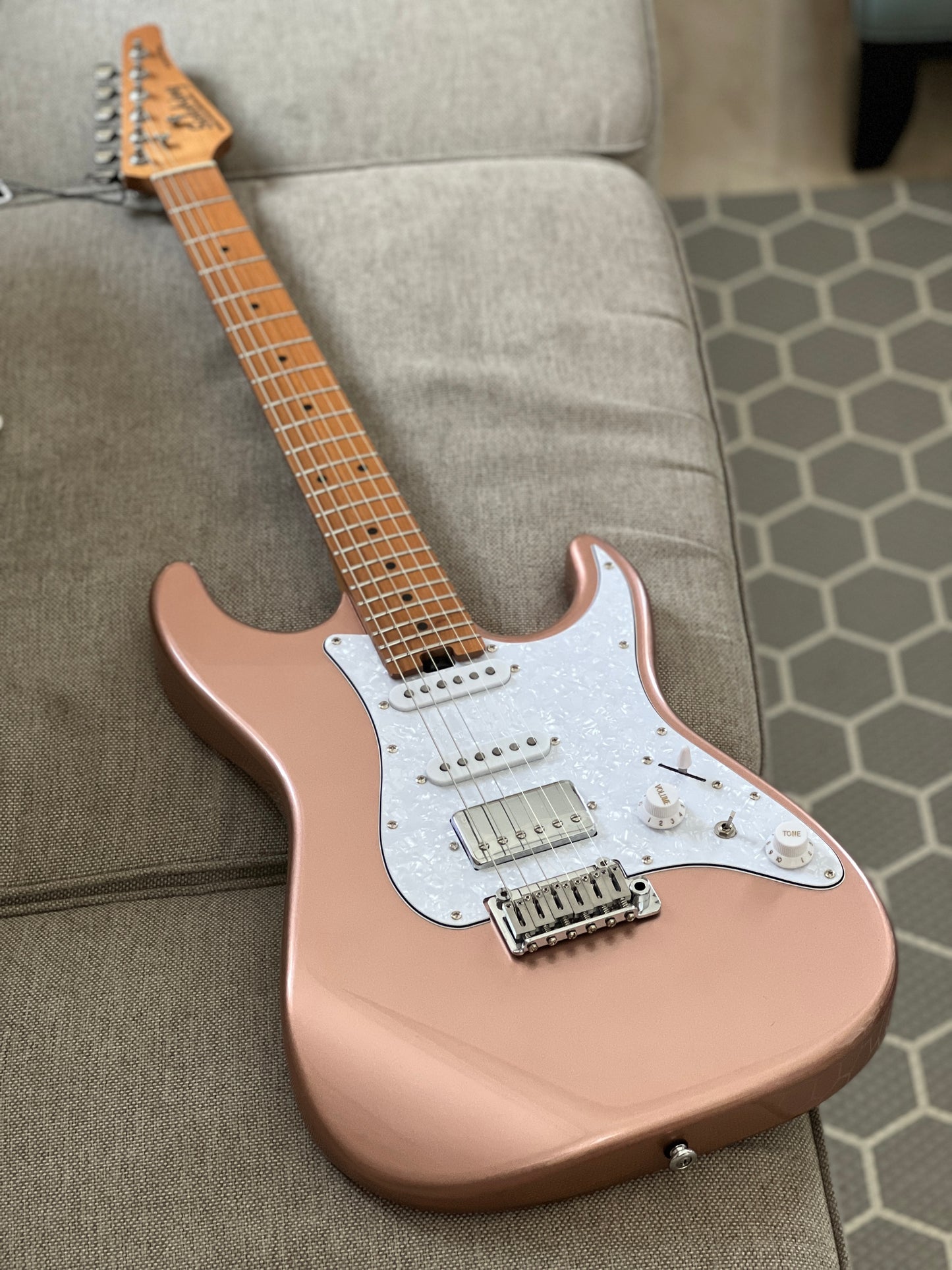 Soloking MS-1 Classic MKII ใน Midnight Rose Gold Nafiri Special Run