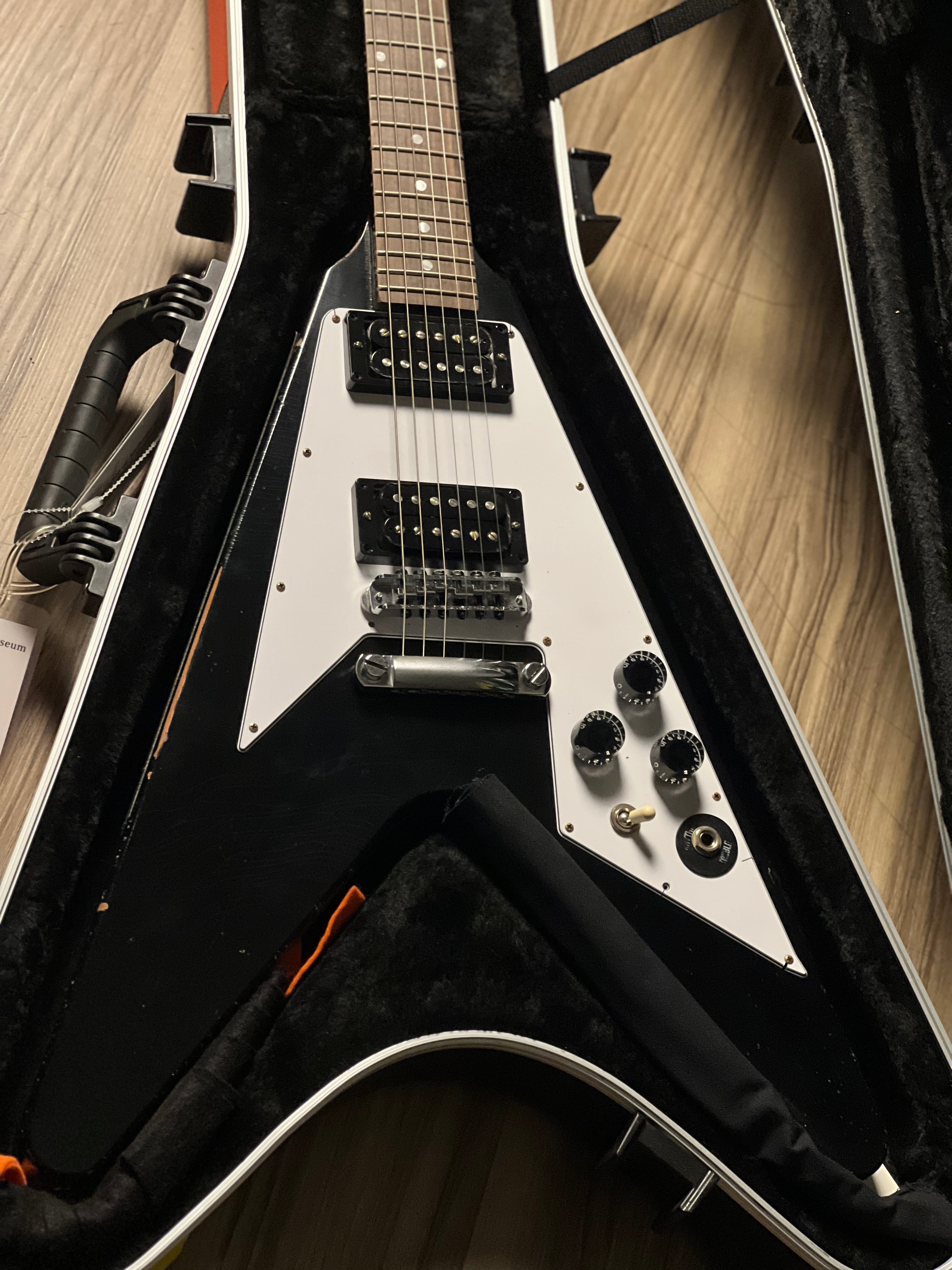 Gibson Kirk Hammet 1979 Flying V Ebony – nafiriguitar.com