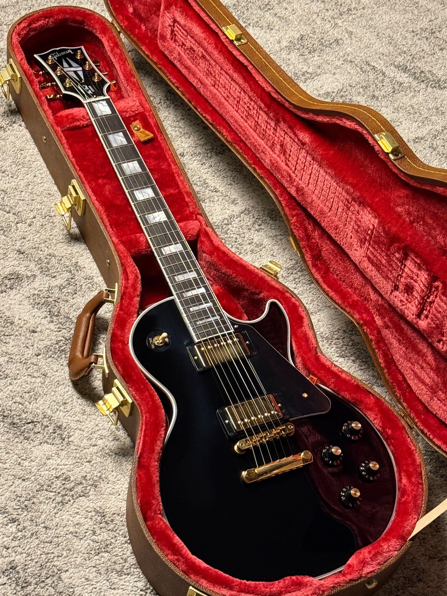 Gibson Les Paul Custom 70s in Ebony 231850273