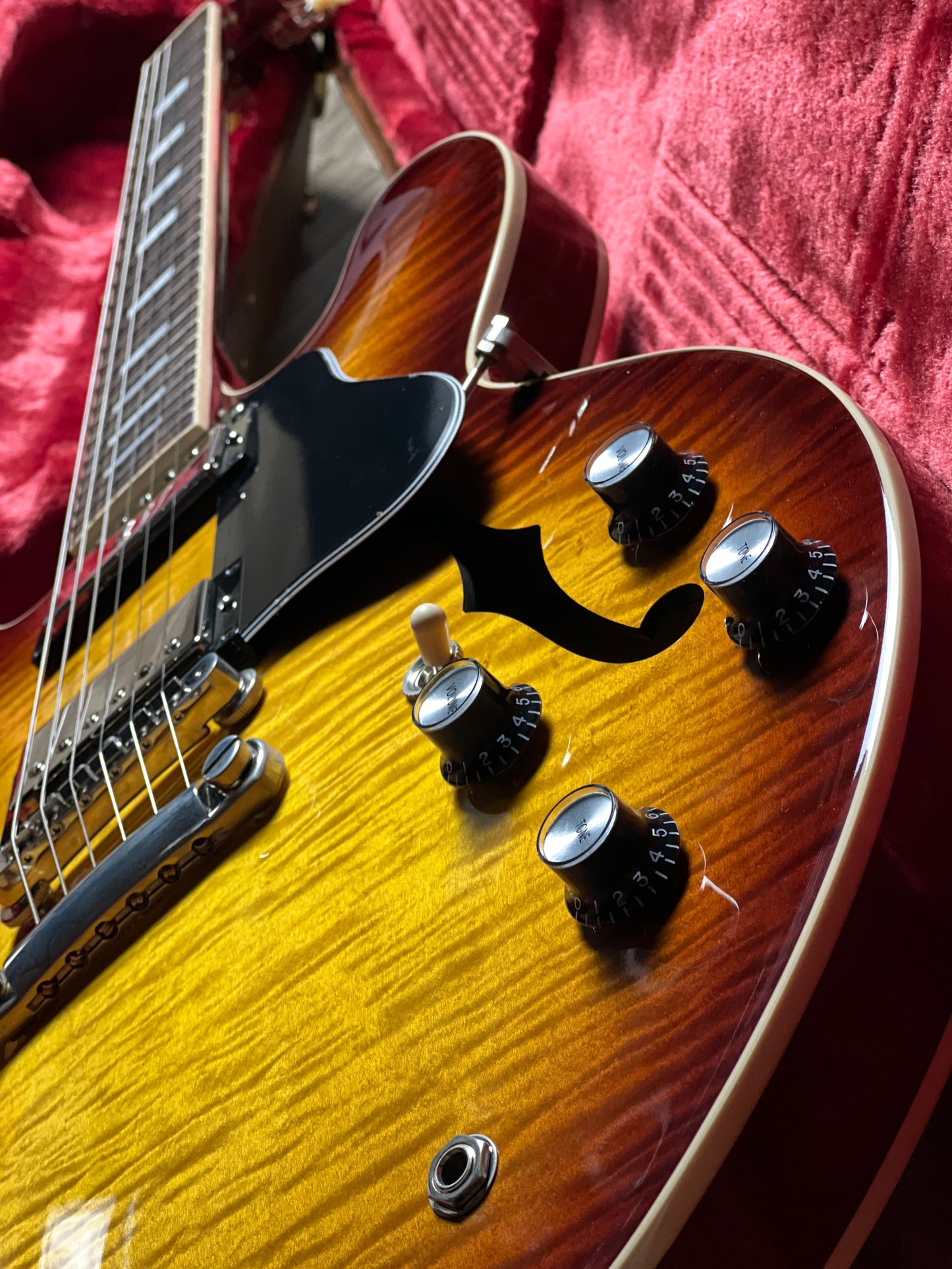 Gibson ES-335 Figured Semi Hollow Body in Iced Tea w/Case 228340110