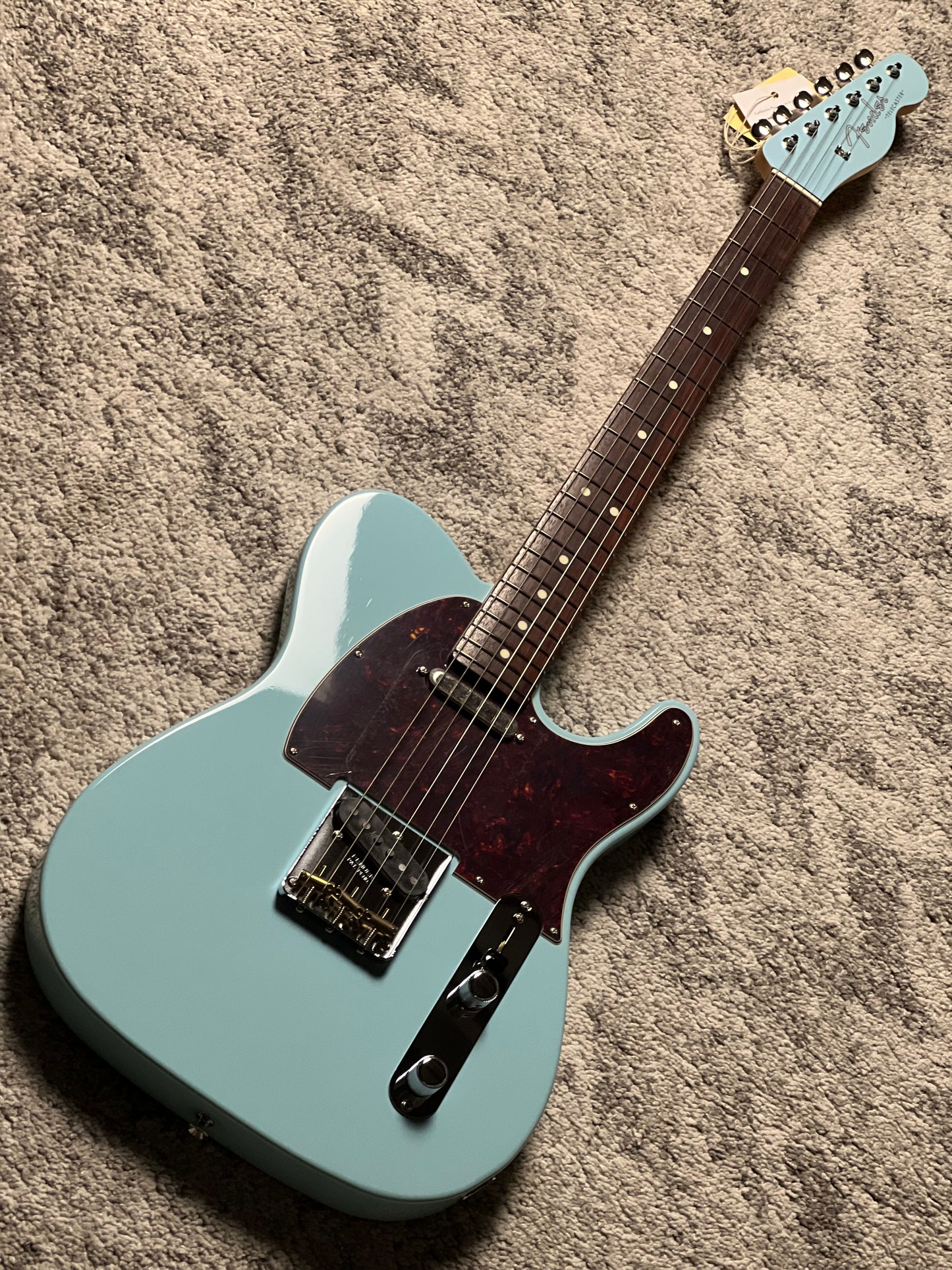 Fender FSR Collection Hybrid II Telecaster with RW FB in Daphne Blue JD23018075