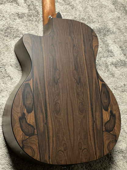 Martin GPC-X2E Ziricote Acoustic Electric in Natural
