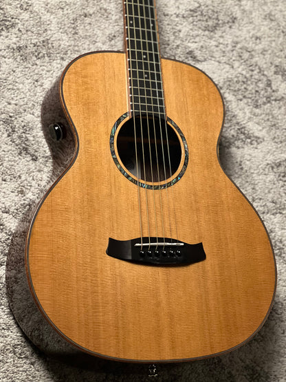 Tanglewood TRS1-E Rosewood Smart Solid Top Mini Folk Acoustic w/Pickup in Natural Gloss