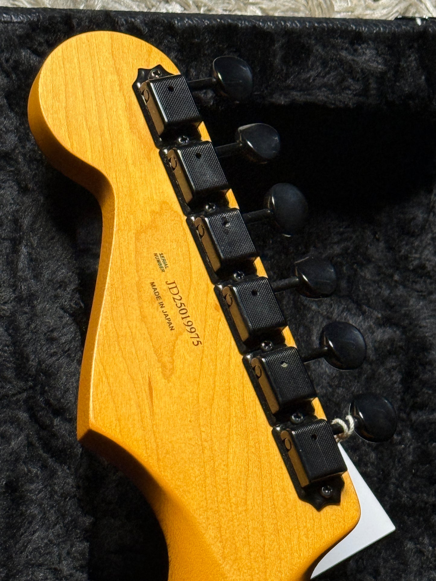 Fender Japan Limited Edition Godzilla Stratocaster with RW FB JD25019975