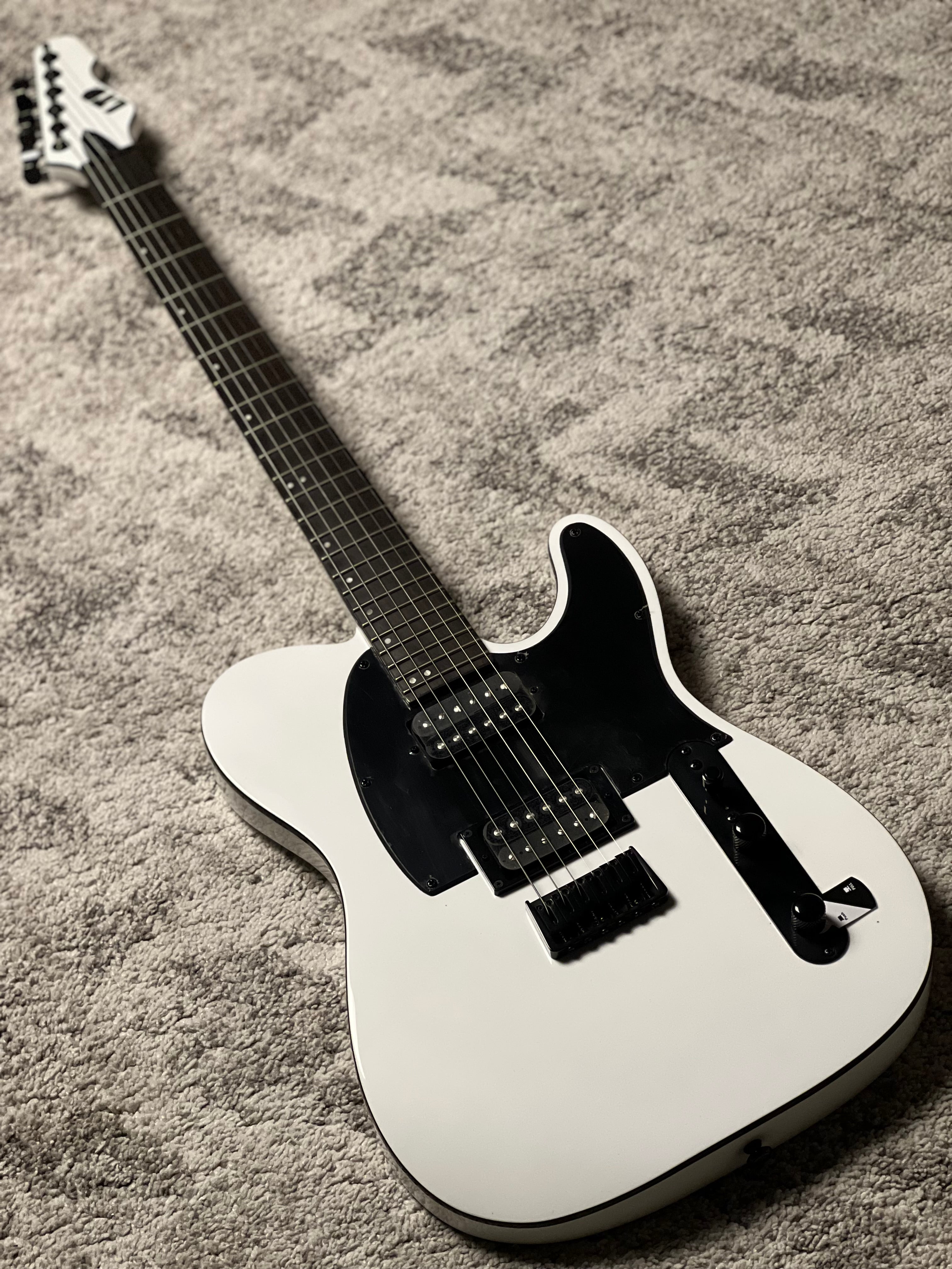 ESP LTD TE-200 in Snow White – nafiriguitar.com